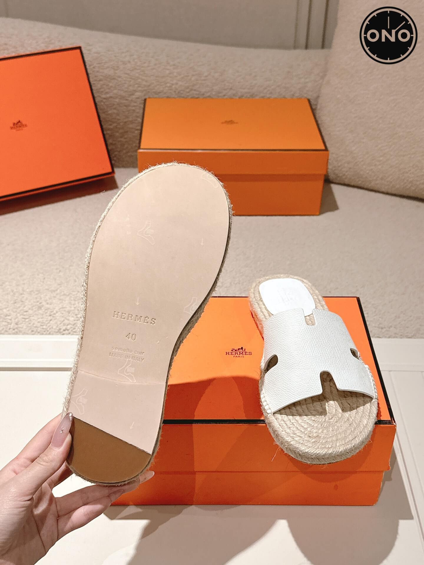 Hermes-Slippers_54_9.jpg