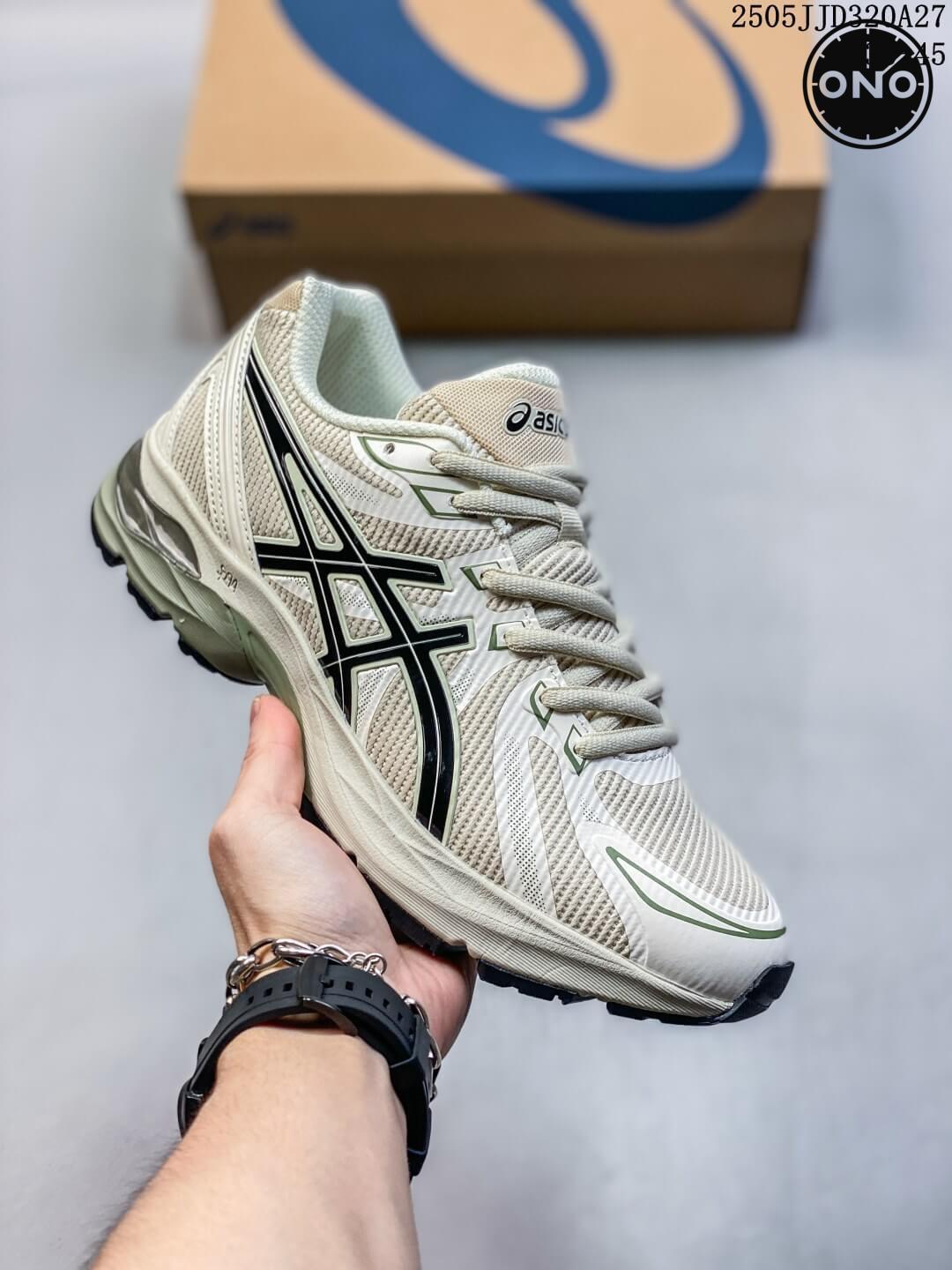 Asics_30_6.jpg