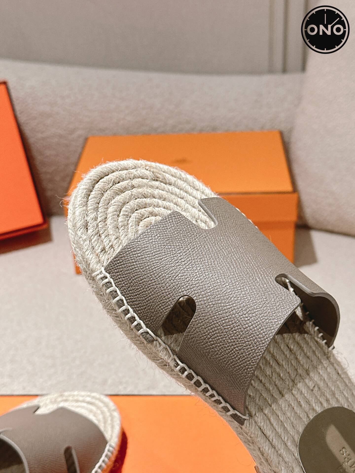 Hermes-Slippers_55_8.jpg