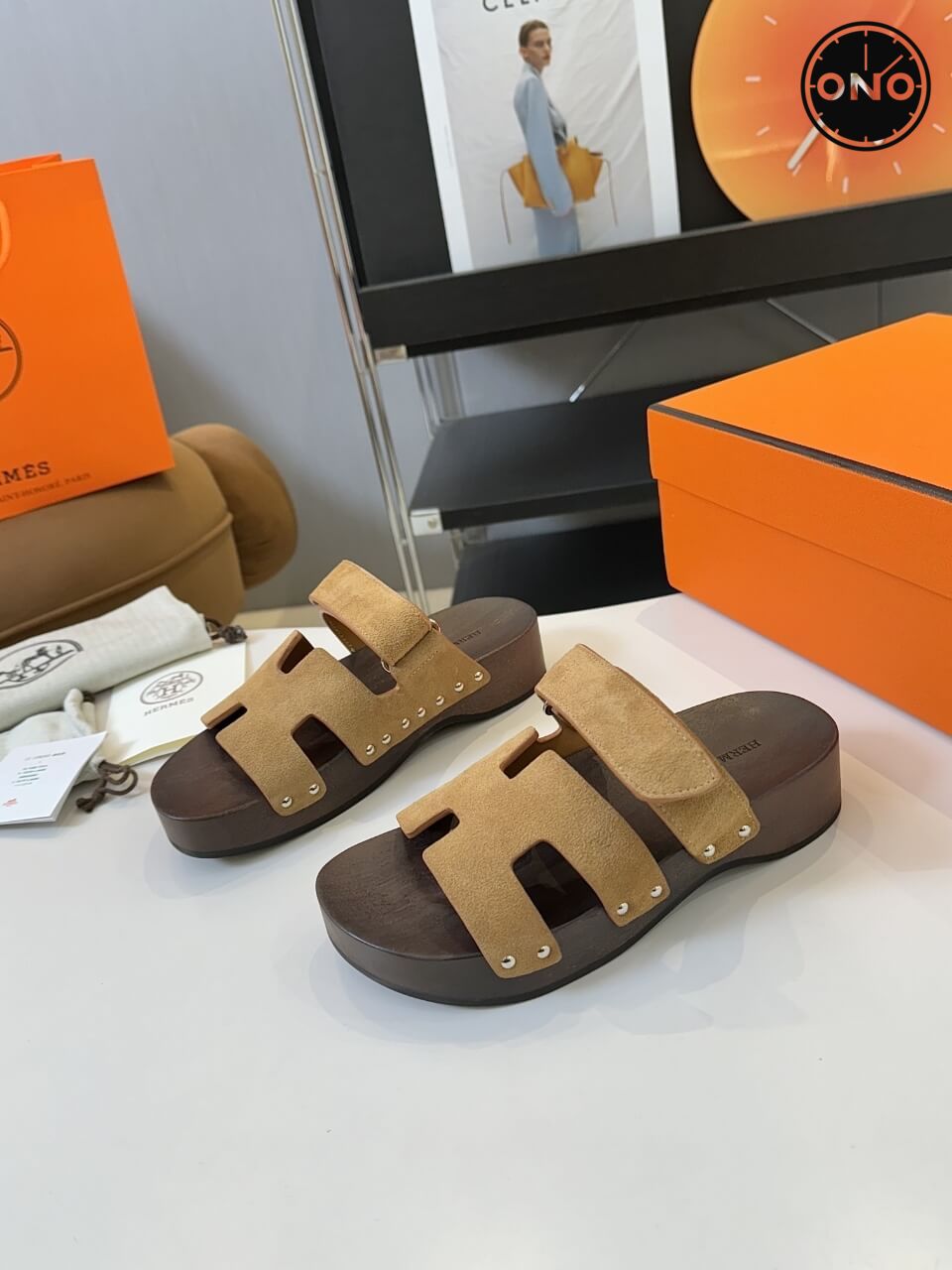 Hermes-Slippers_74_8.jpg