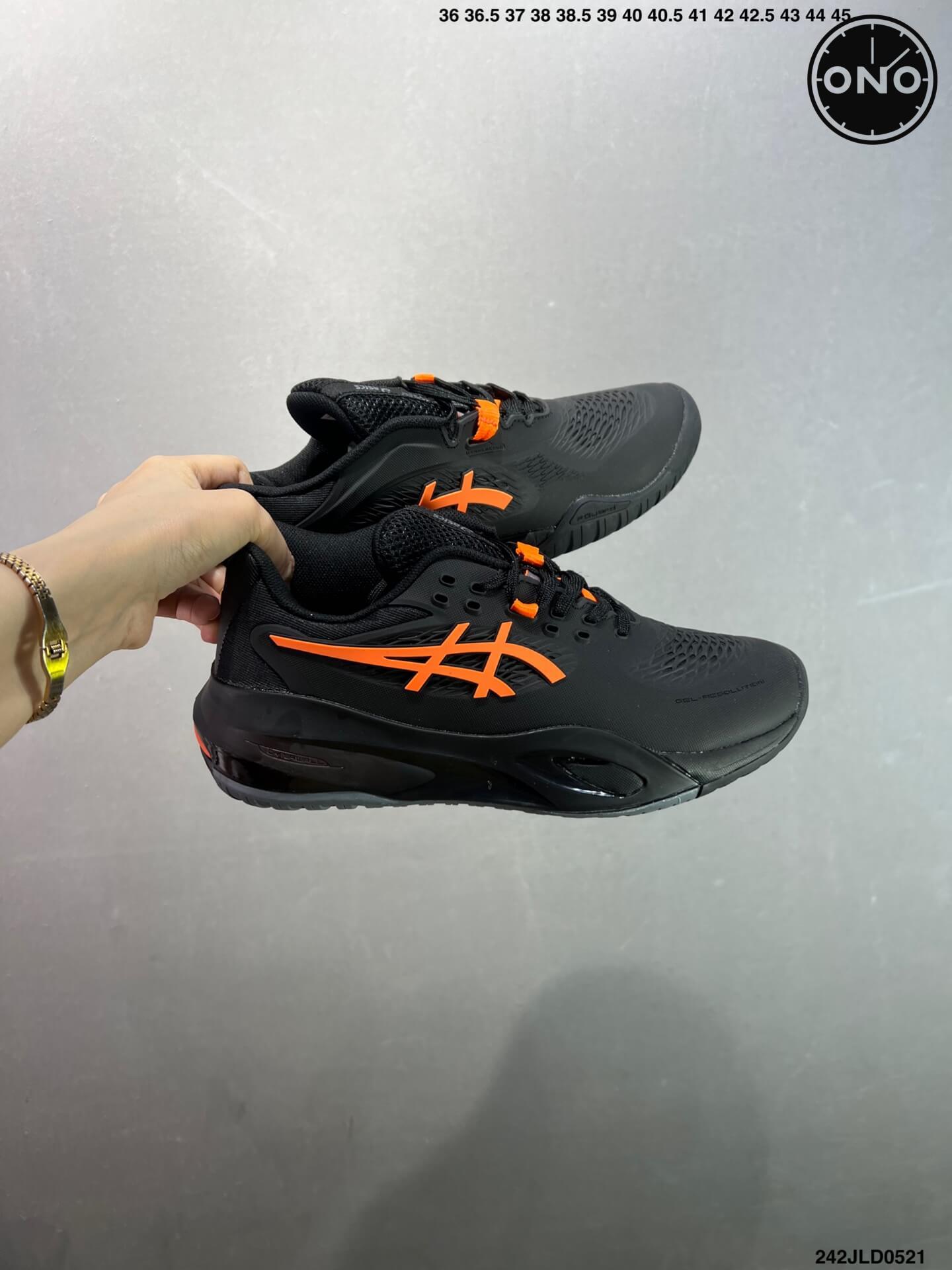 Asics_66_6.jpg