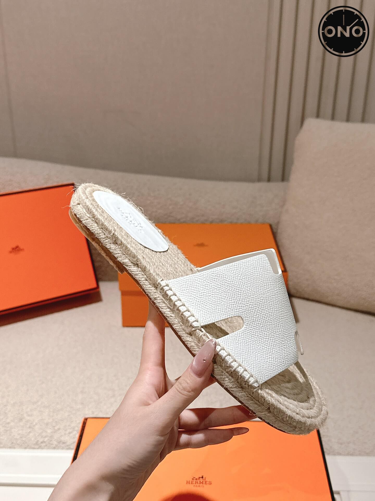 Hermes-Slippers_54_5.jpg