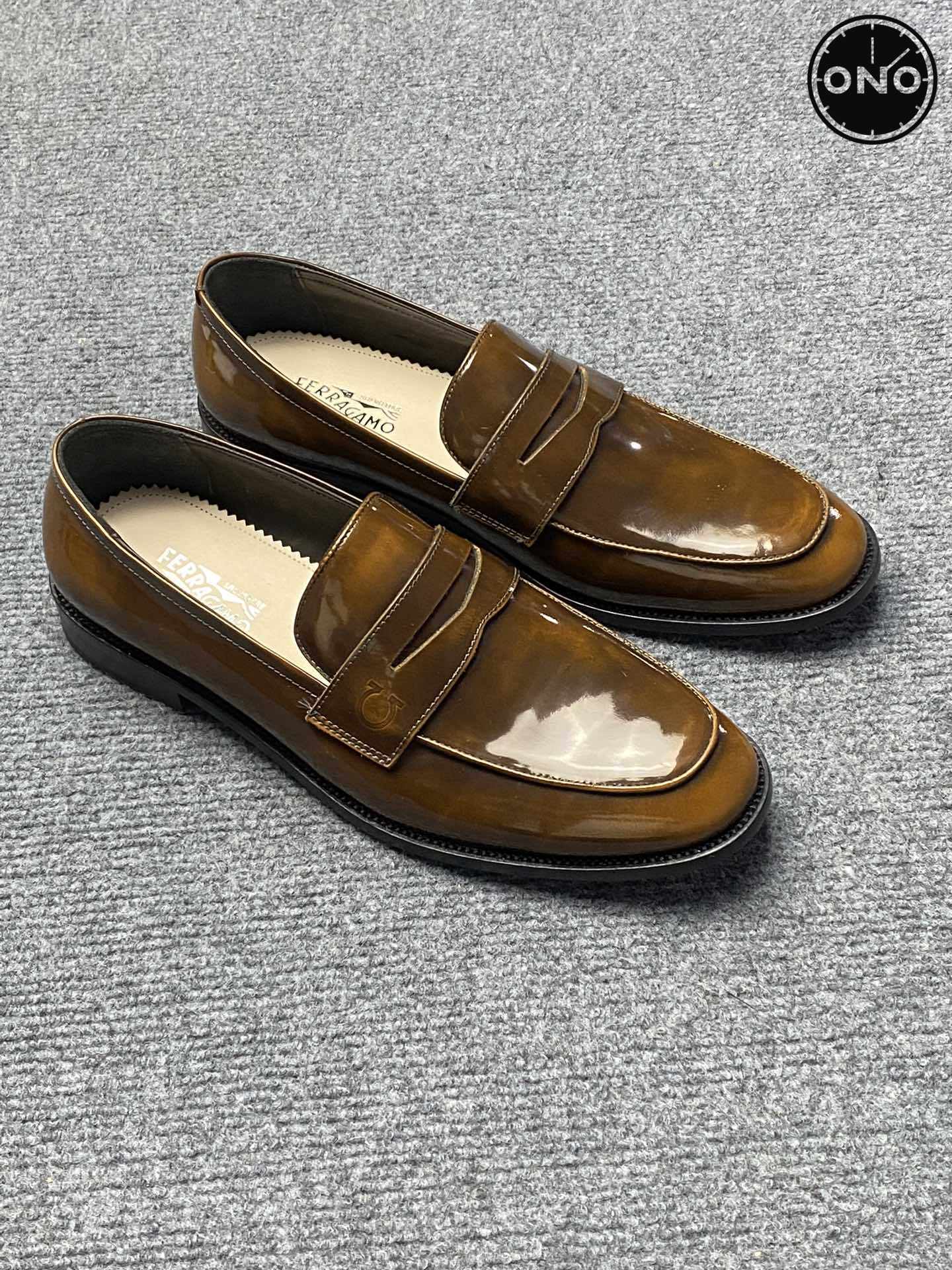 Ferragamo_98_3.jpg