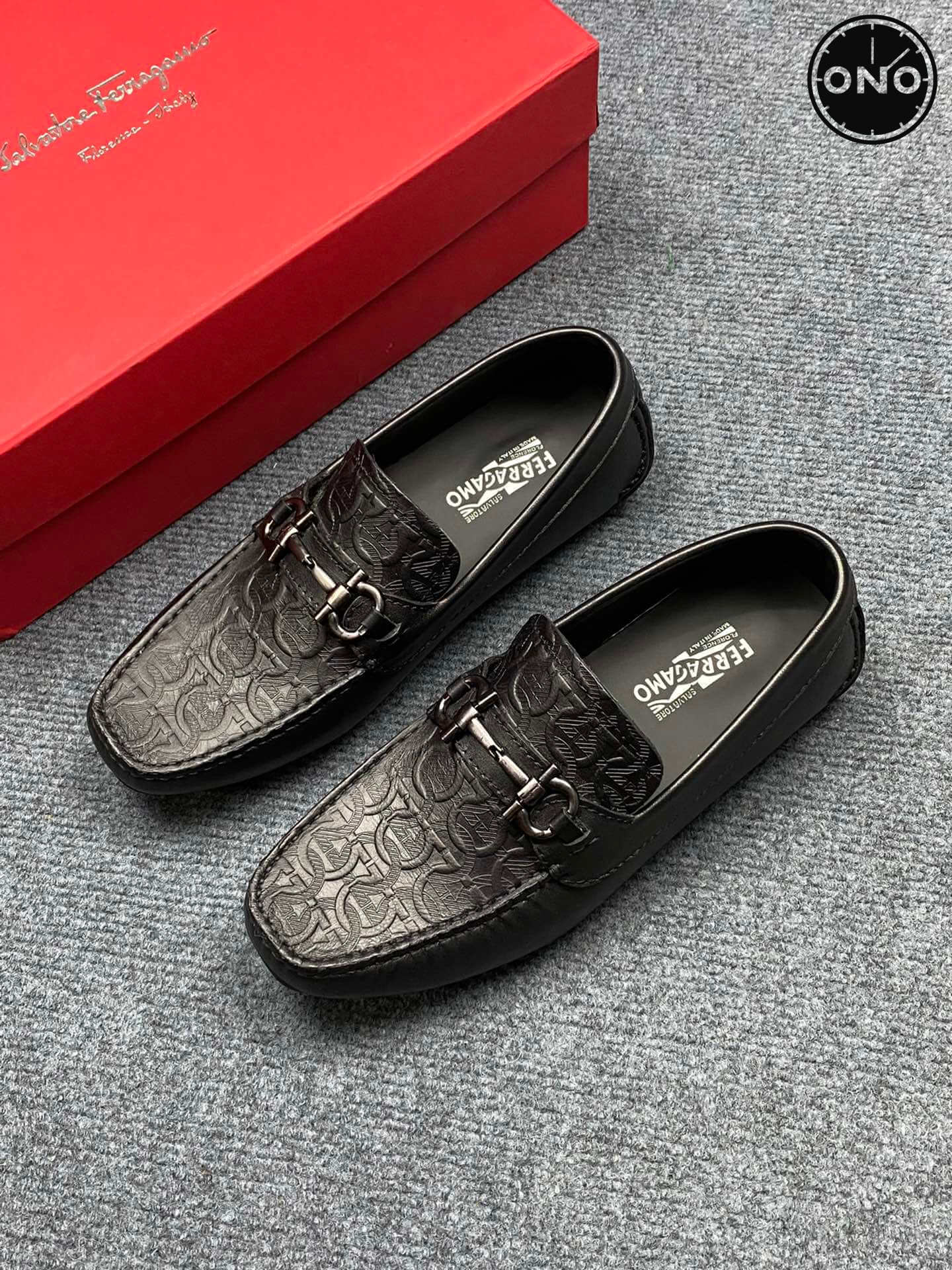 Ferragamo_75_7.jpg