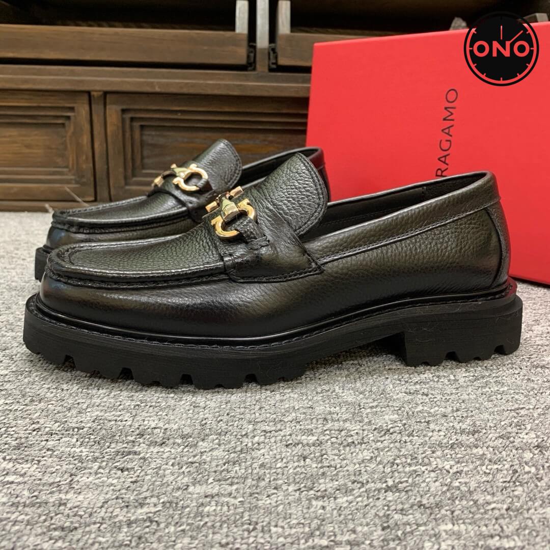 Ferragamo_12_2.jpg