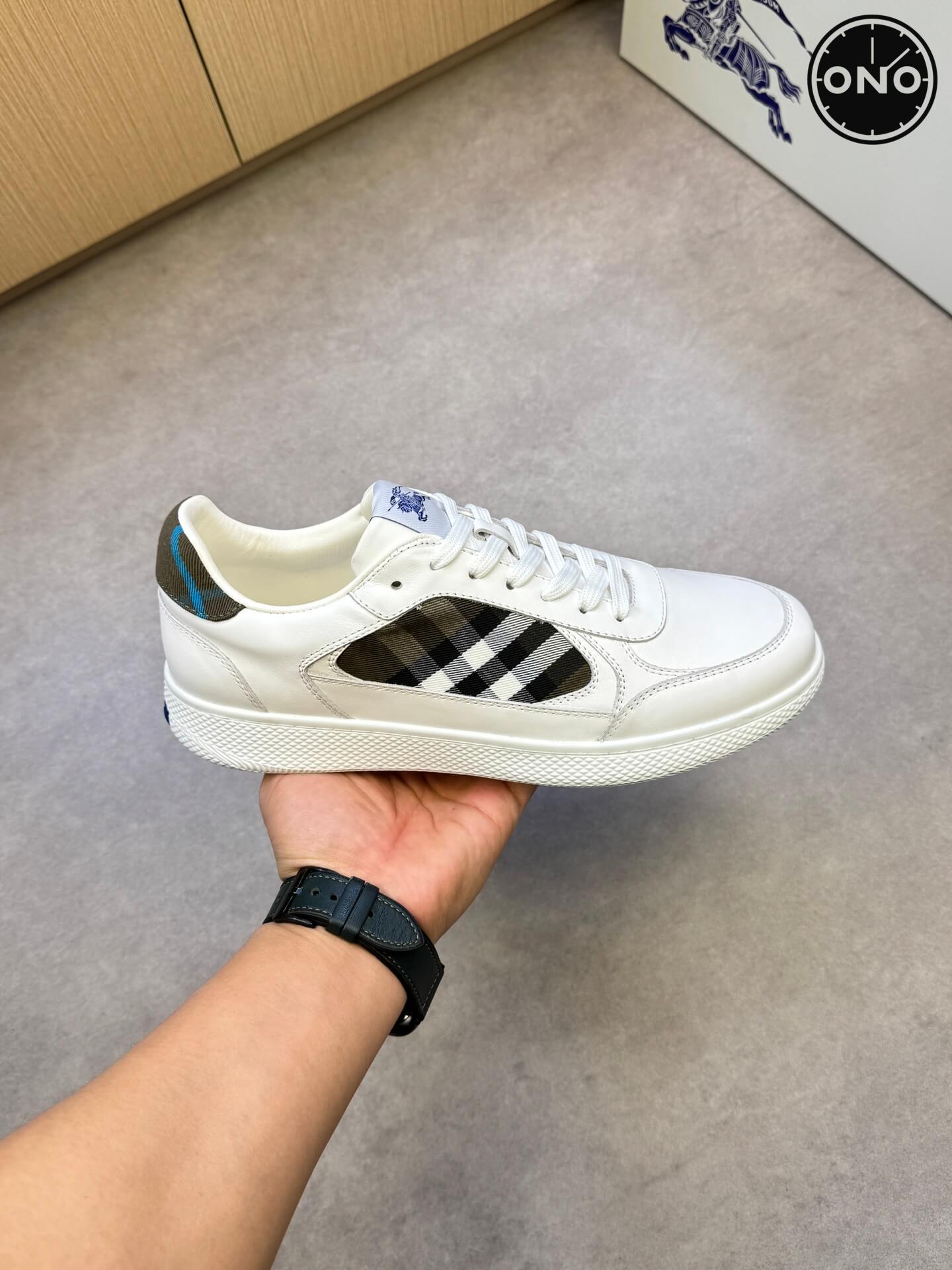 Burberry_10_6.jpg