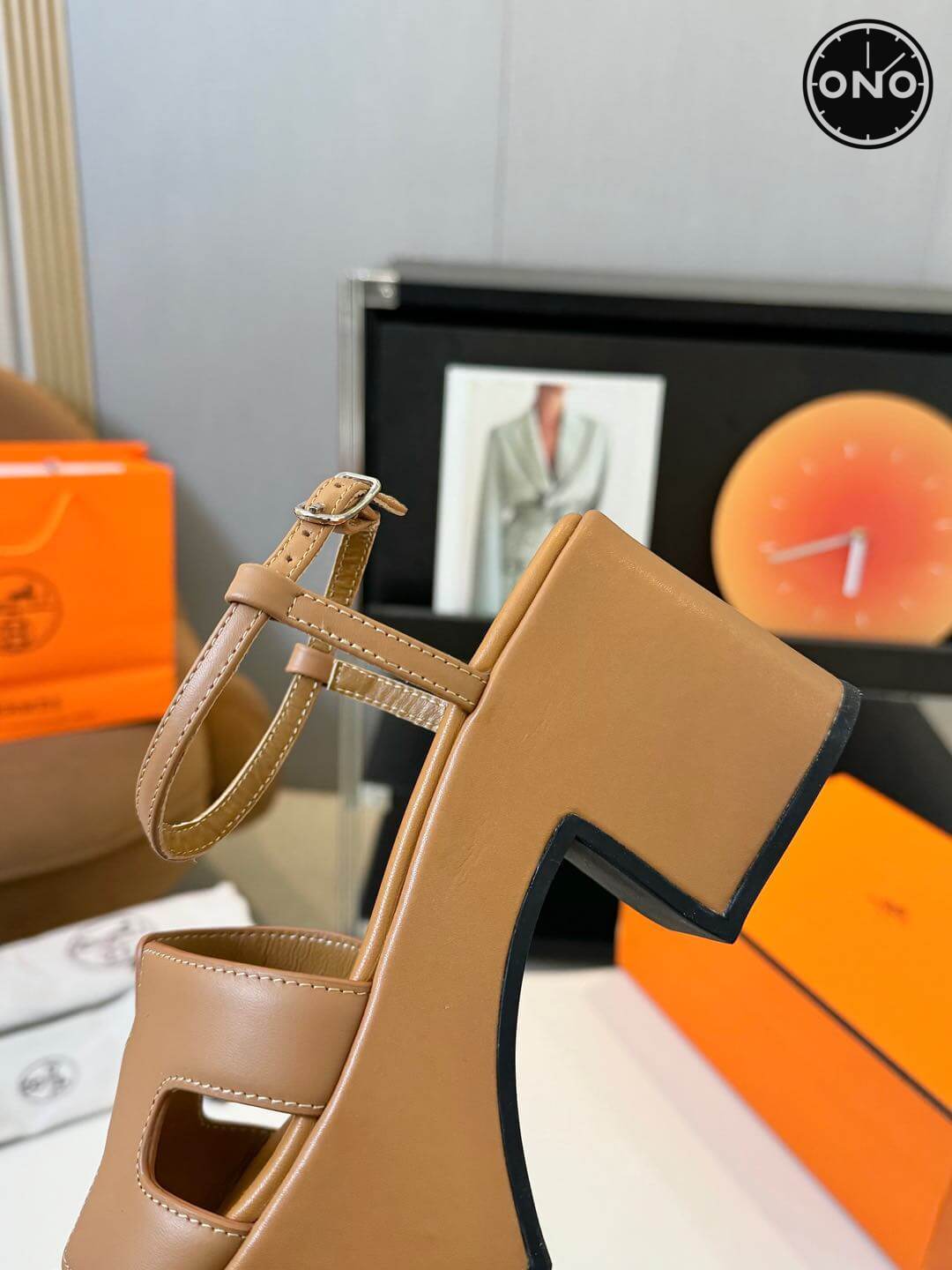 Hermes-Slippers_79_7.jpg