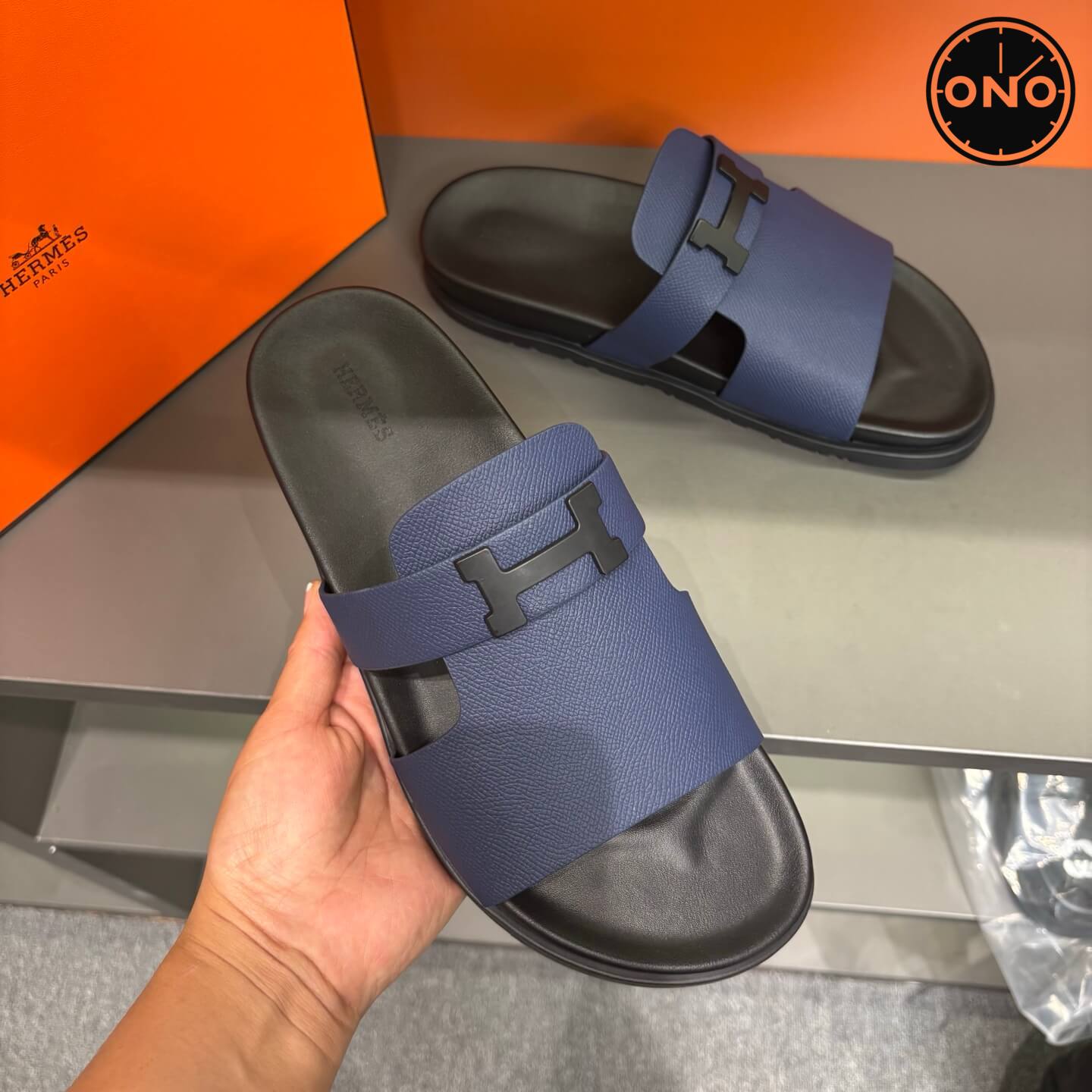 Hermes-Slippers_60_8.jpg