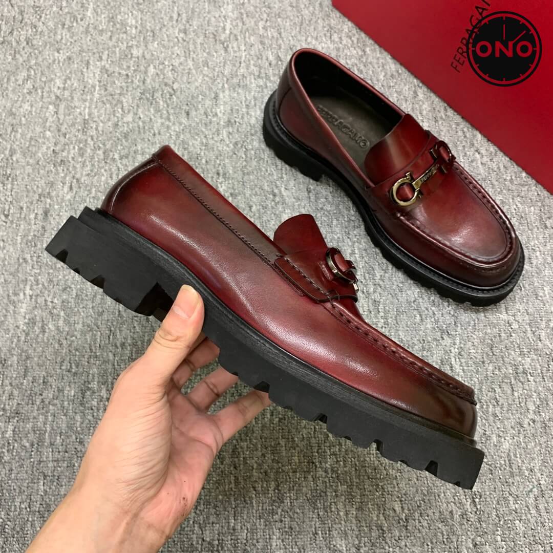 Ferragamo_60_5.jpg