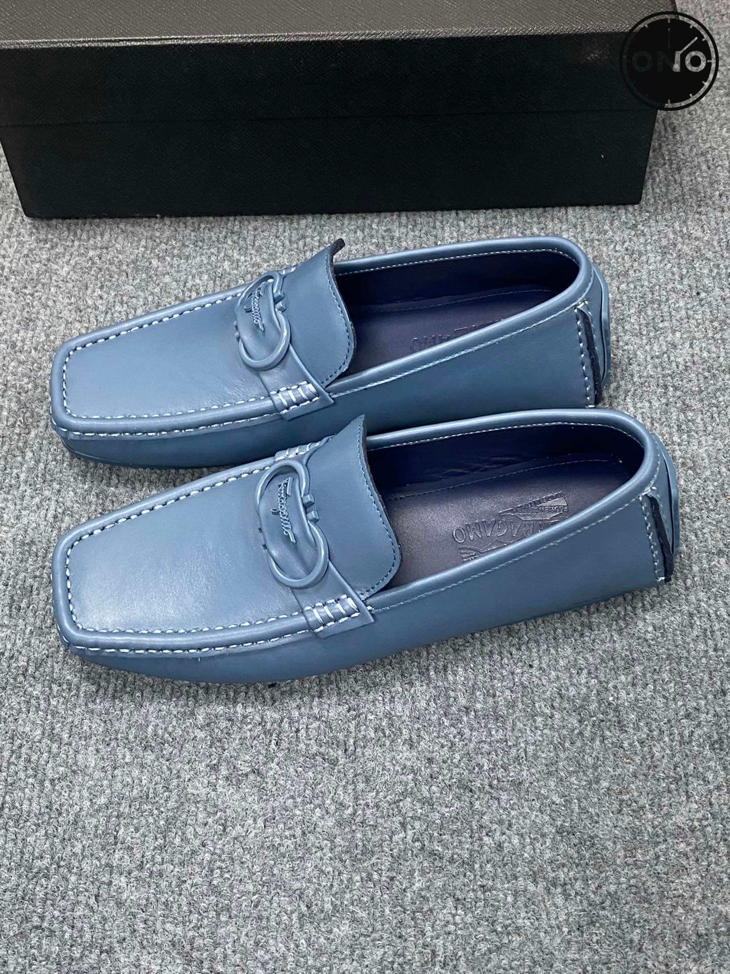 Ferragamo_3_6.jpg