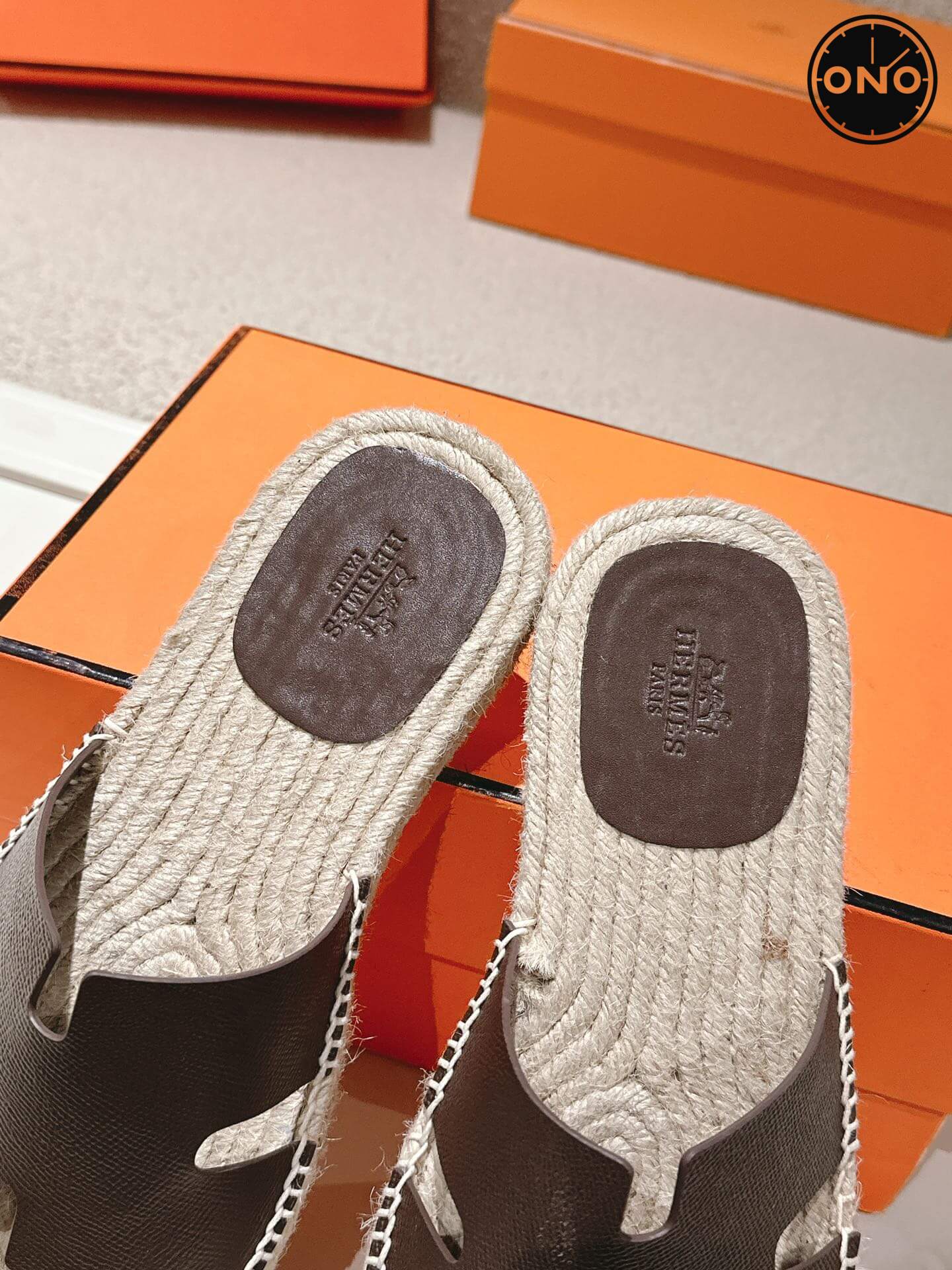 Hermes-Slippers_51_6.jpg
