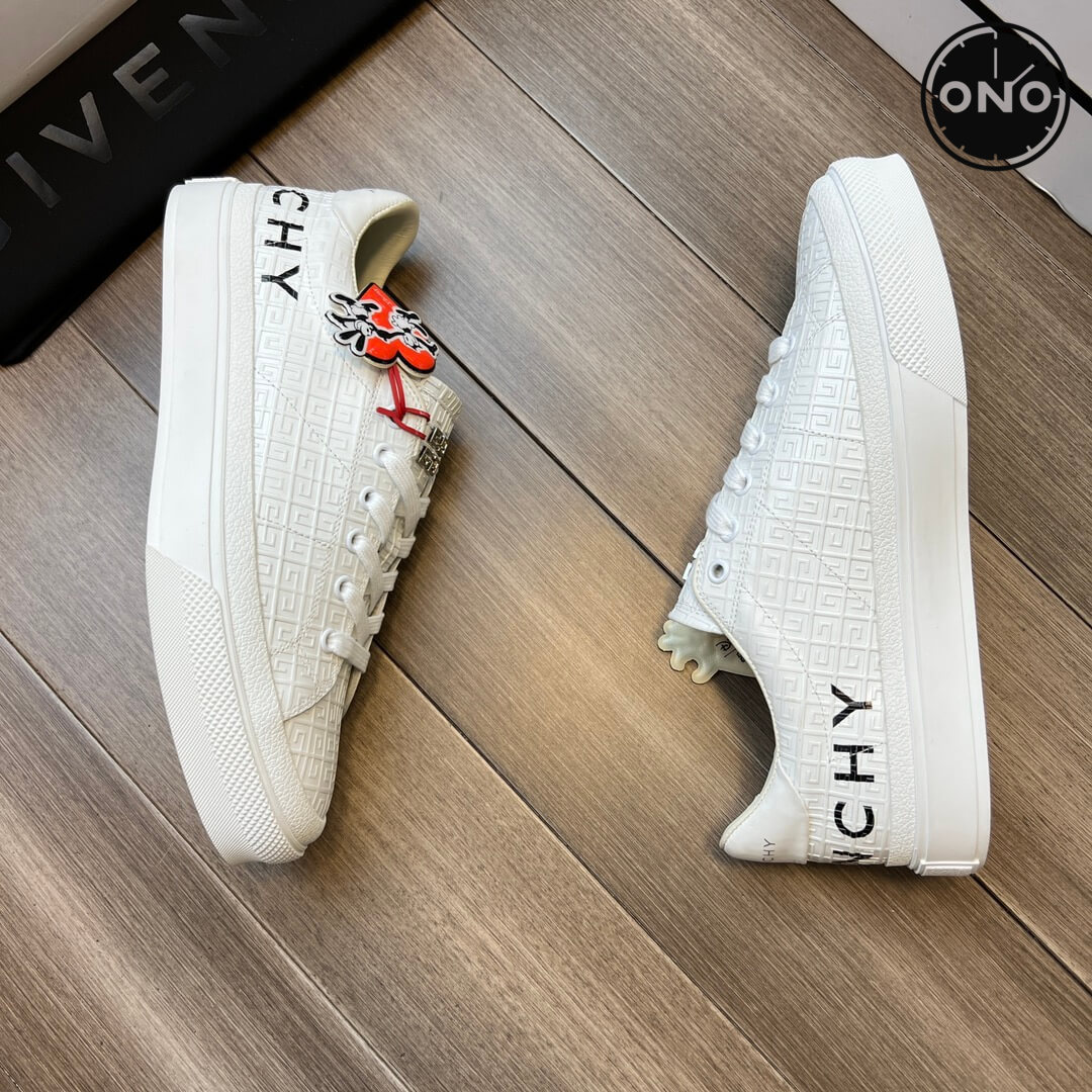 Givenchy_12_4.jpg