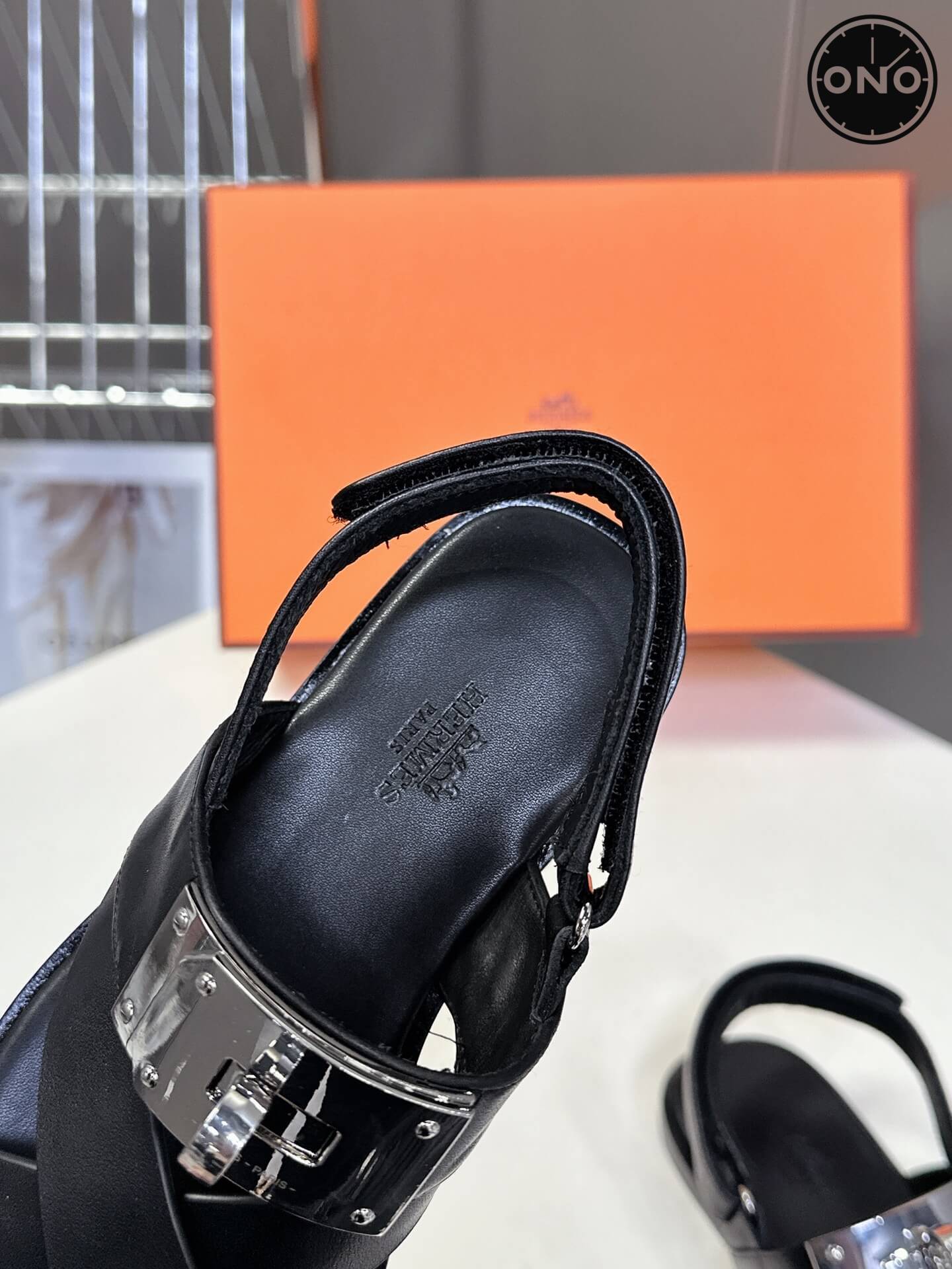 Hermes-Slippers_56_7.jpg