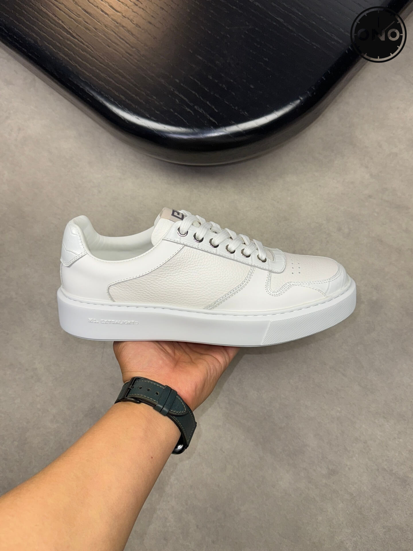 Givenchy_41_4.jpg