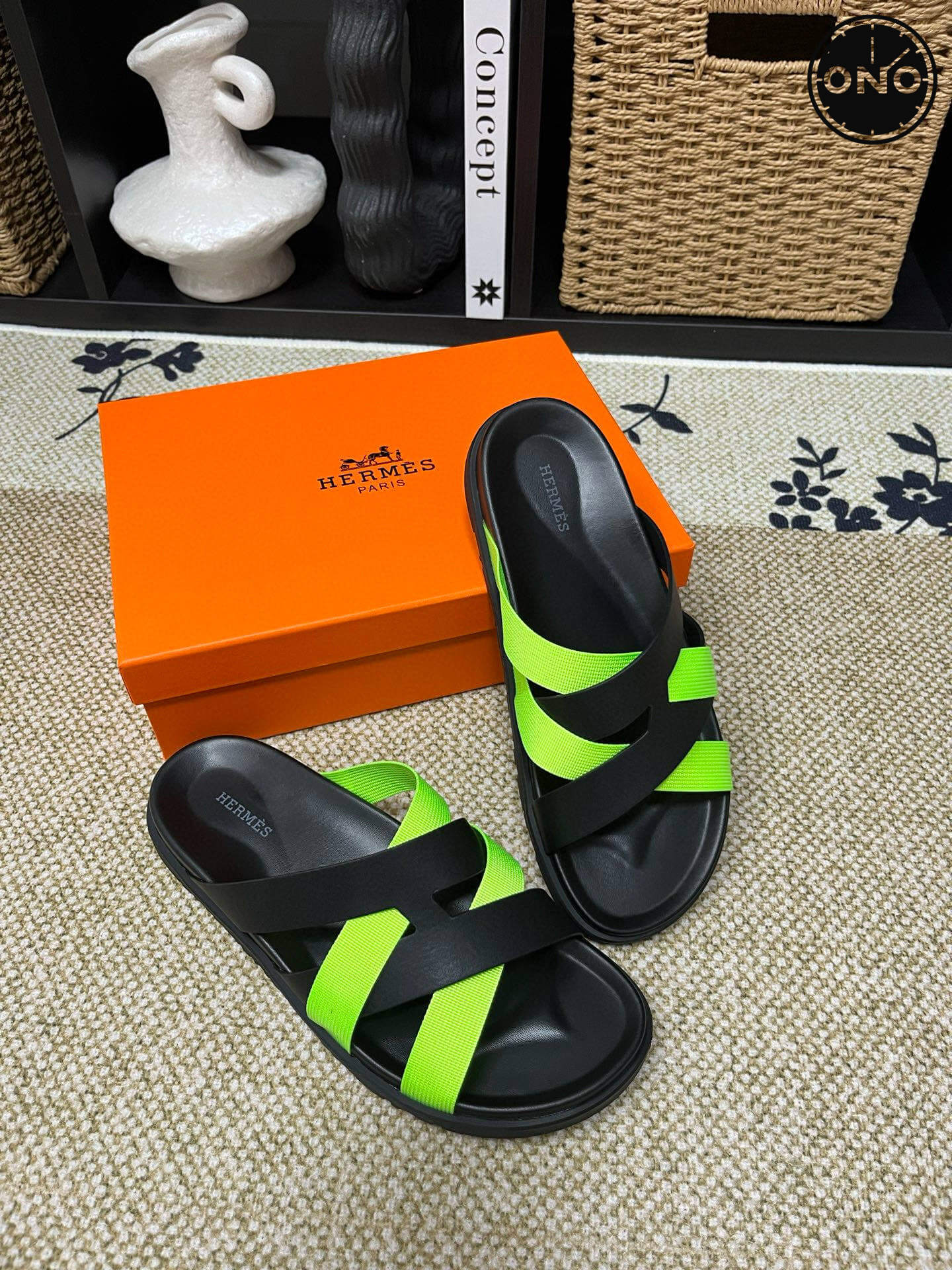 Hermes-Slippers_33_3.jpg