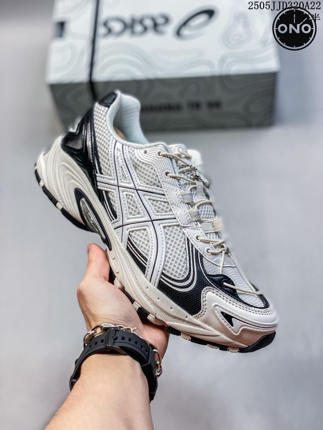 Asics_29_2.jpg