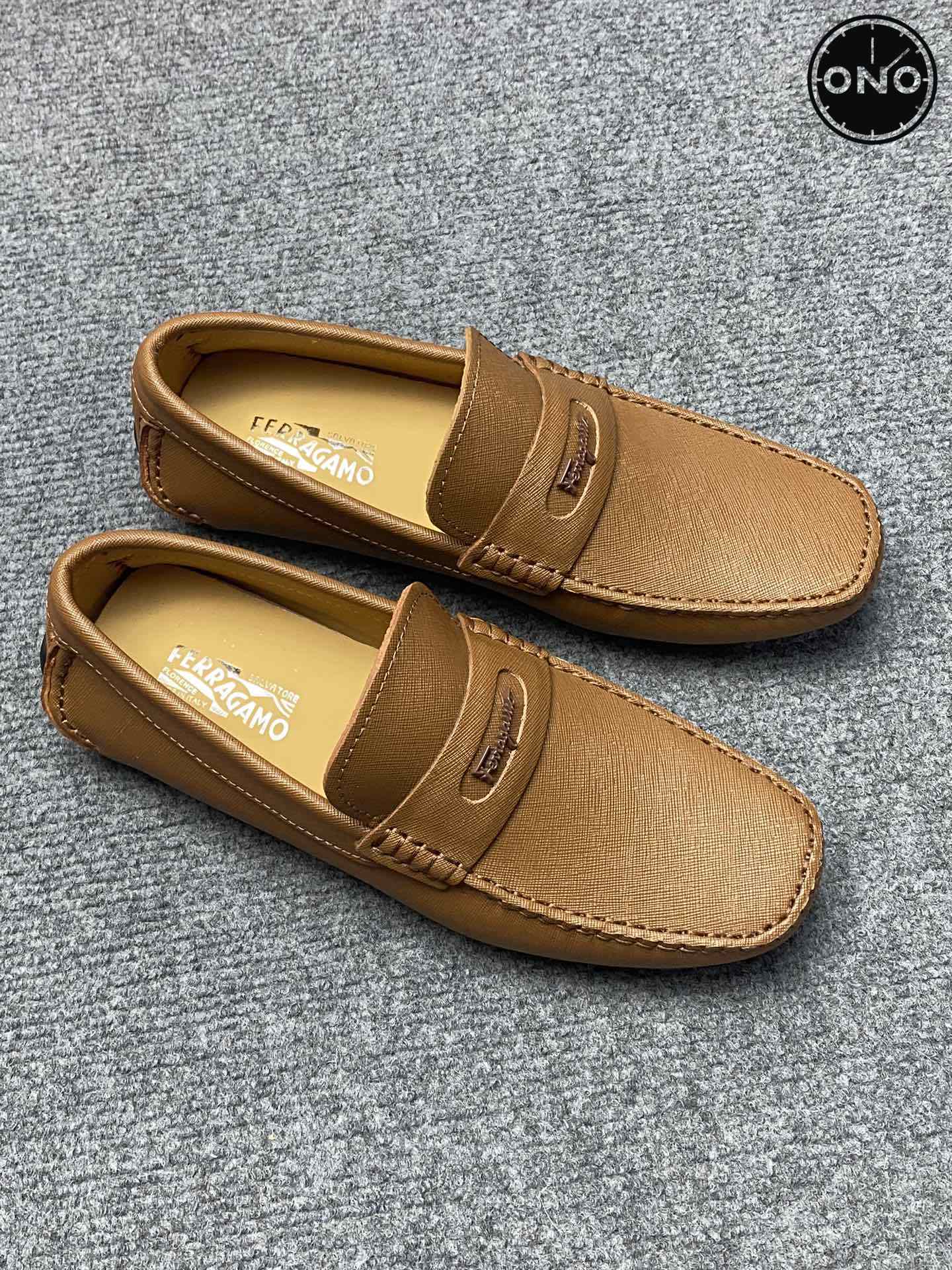 Ferragamo_37_9.jpg