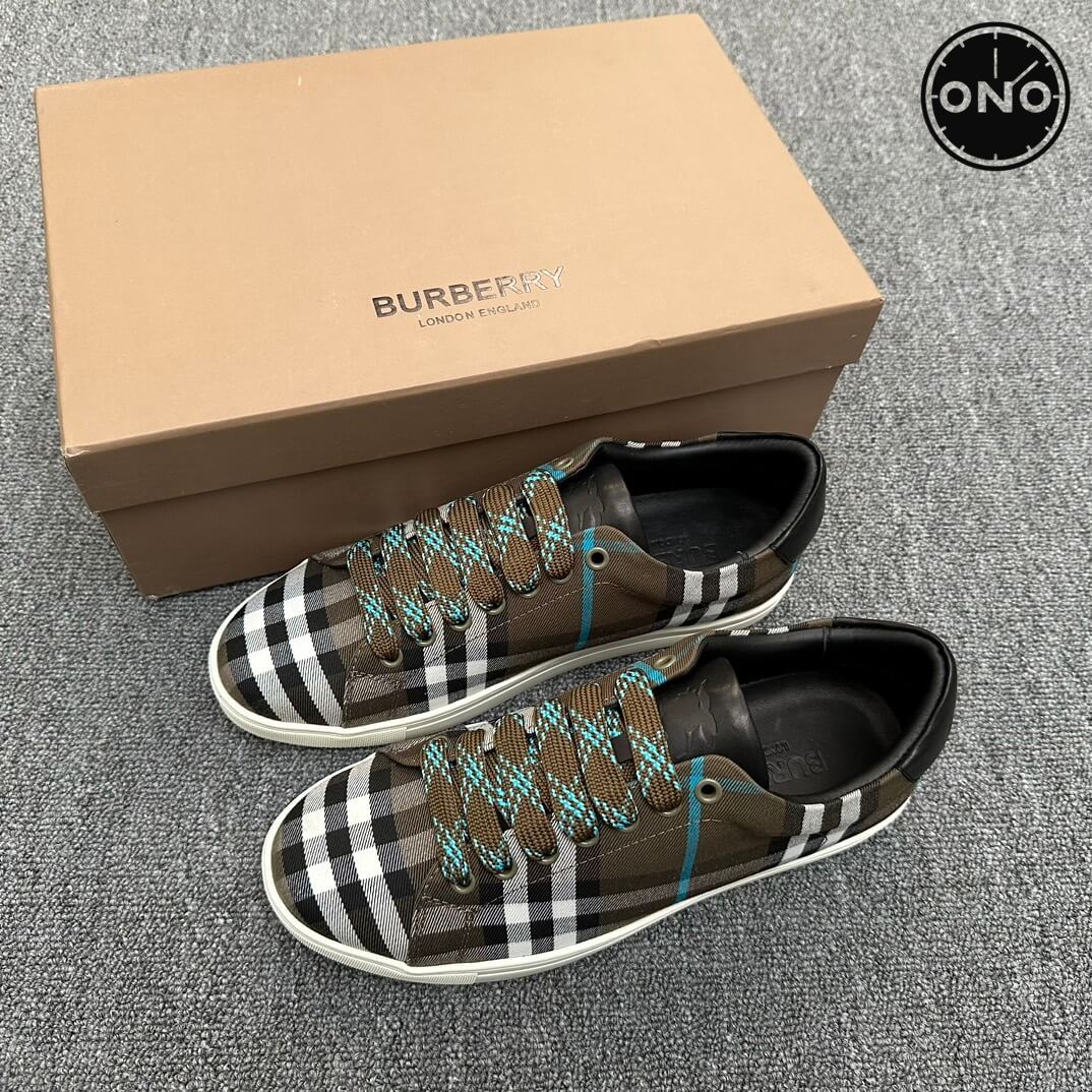 Burberry_17_6.jpg