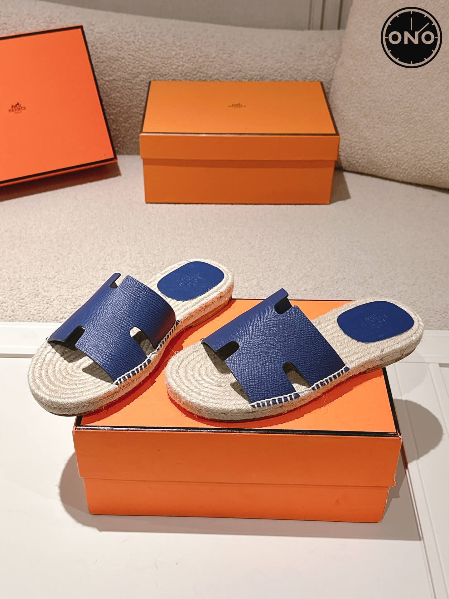 Hermes-Slippers_52_4.jpg
