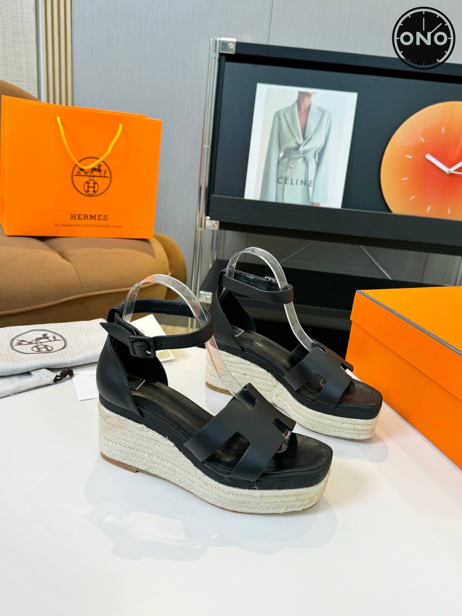 Hermes-Slippers_90_3.jpg