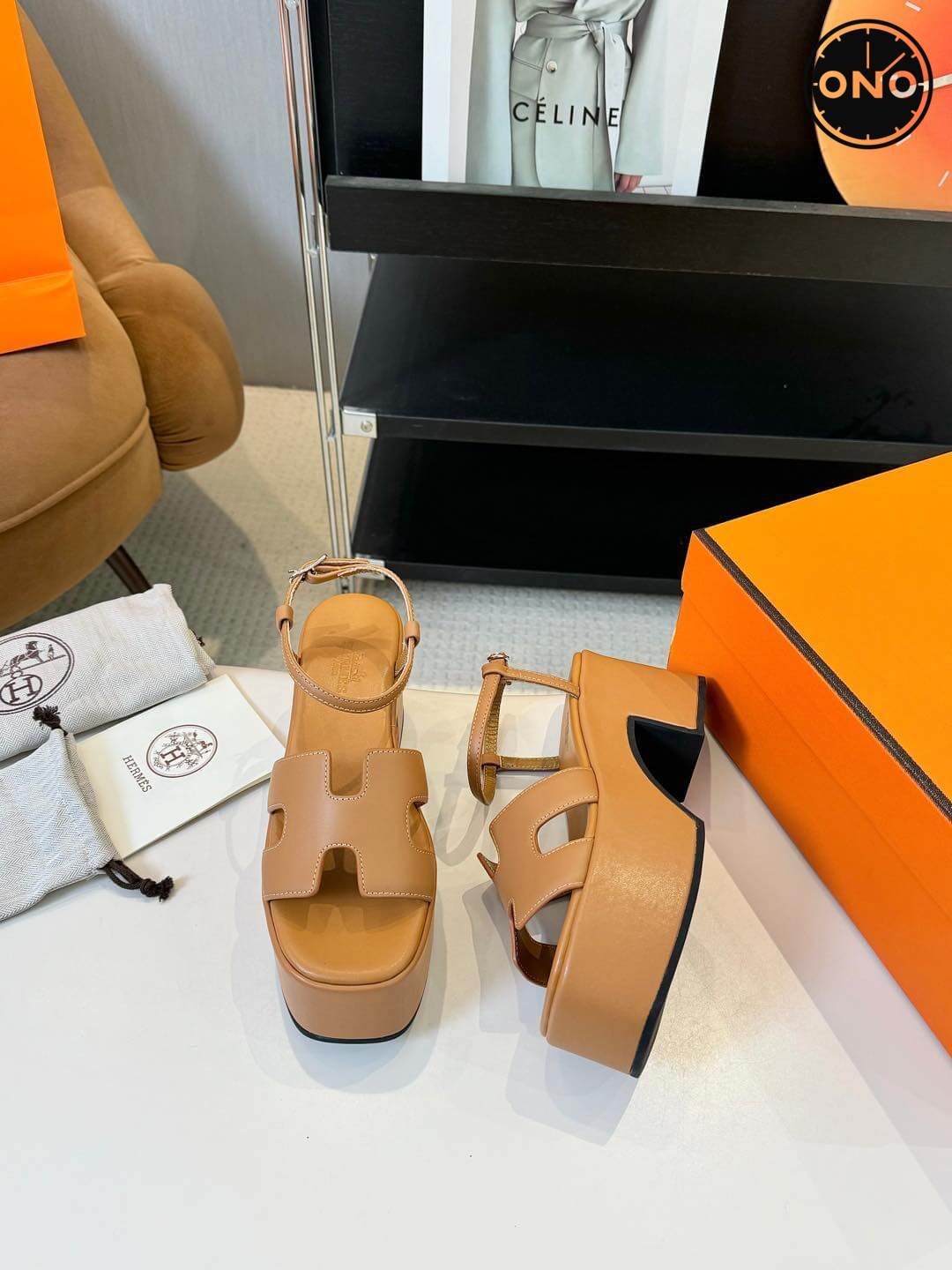 Hermes-Slippers_79_2.jpg
