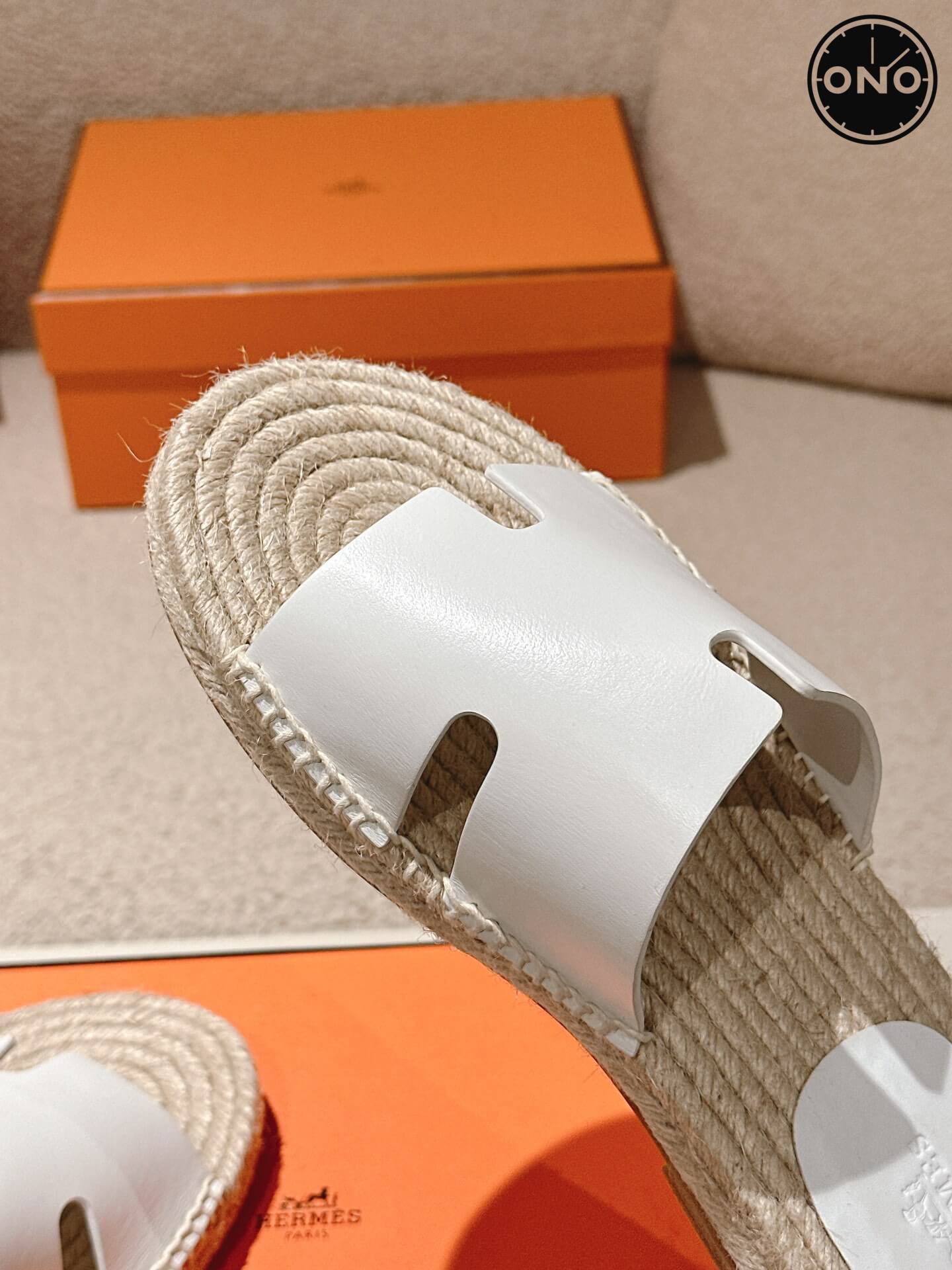 Hermes-Slippers_49_8.jpg