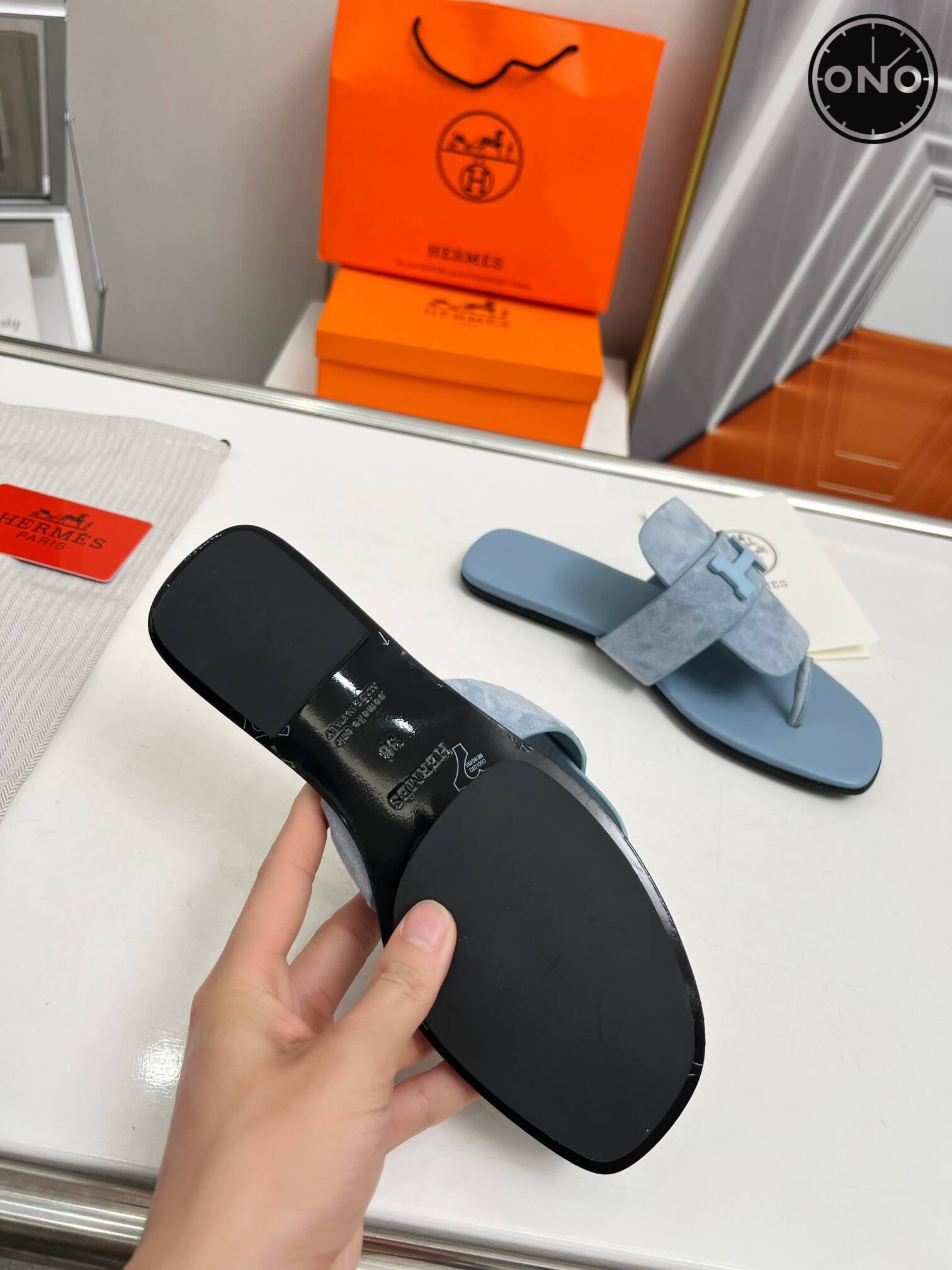 Hermes_32_7.jpg