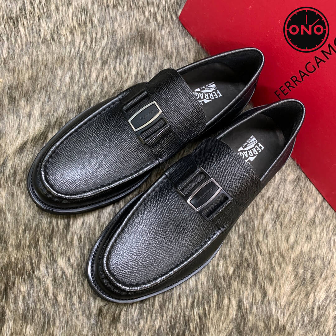 Ferragamo_67_3.jpg