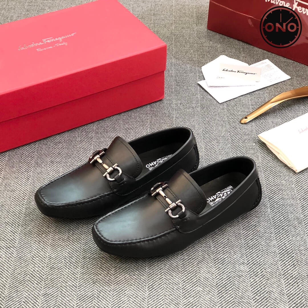 Ferragamo_75_2.jpg