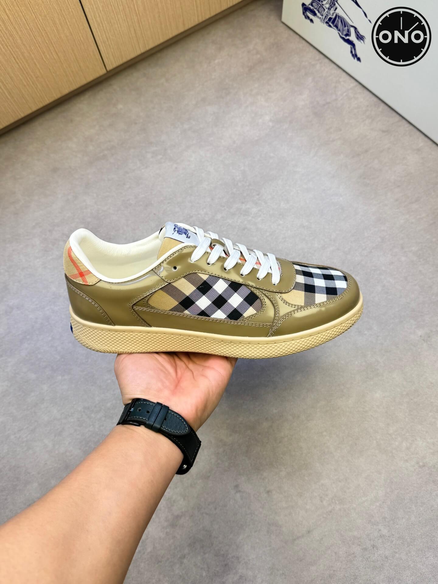 Burberry_62_4.jpg