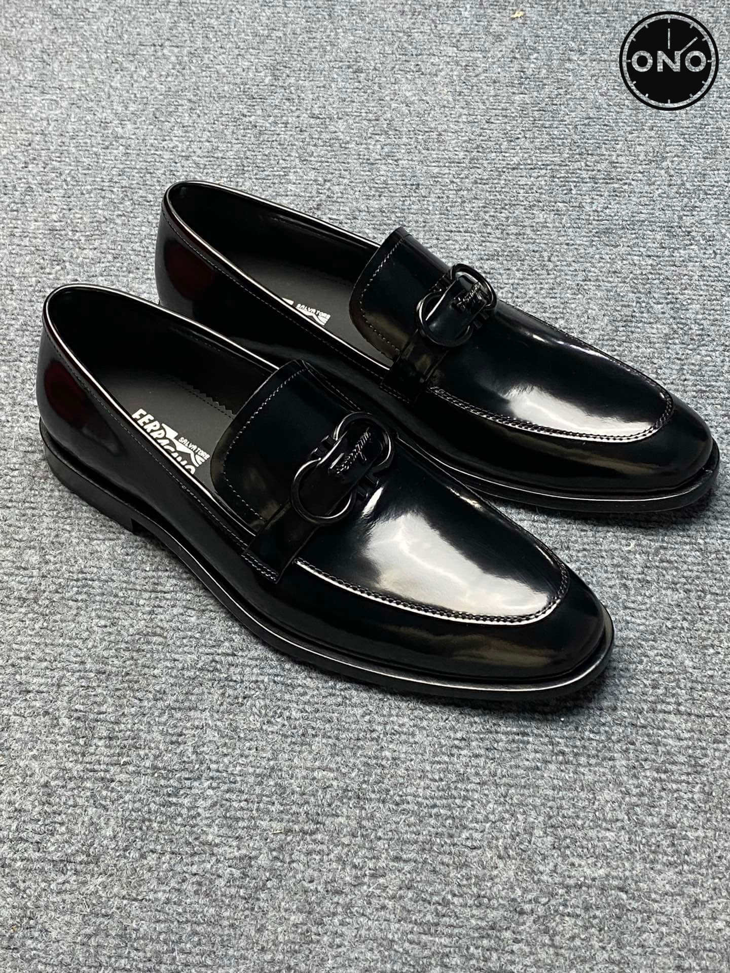 Ferragamo_22_8.jpg