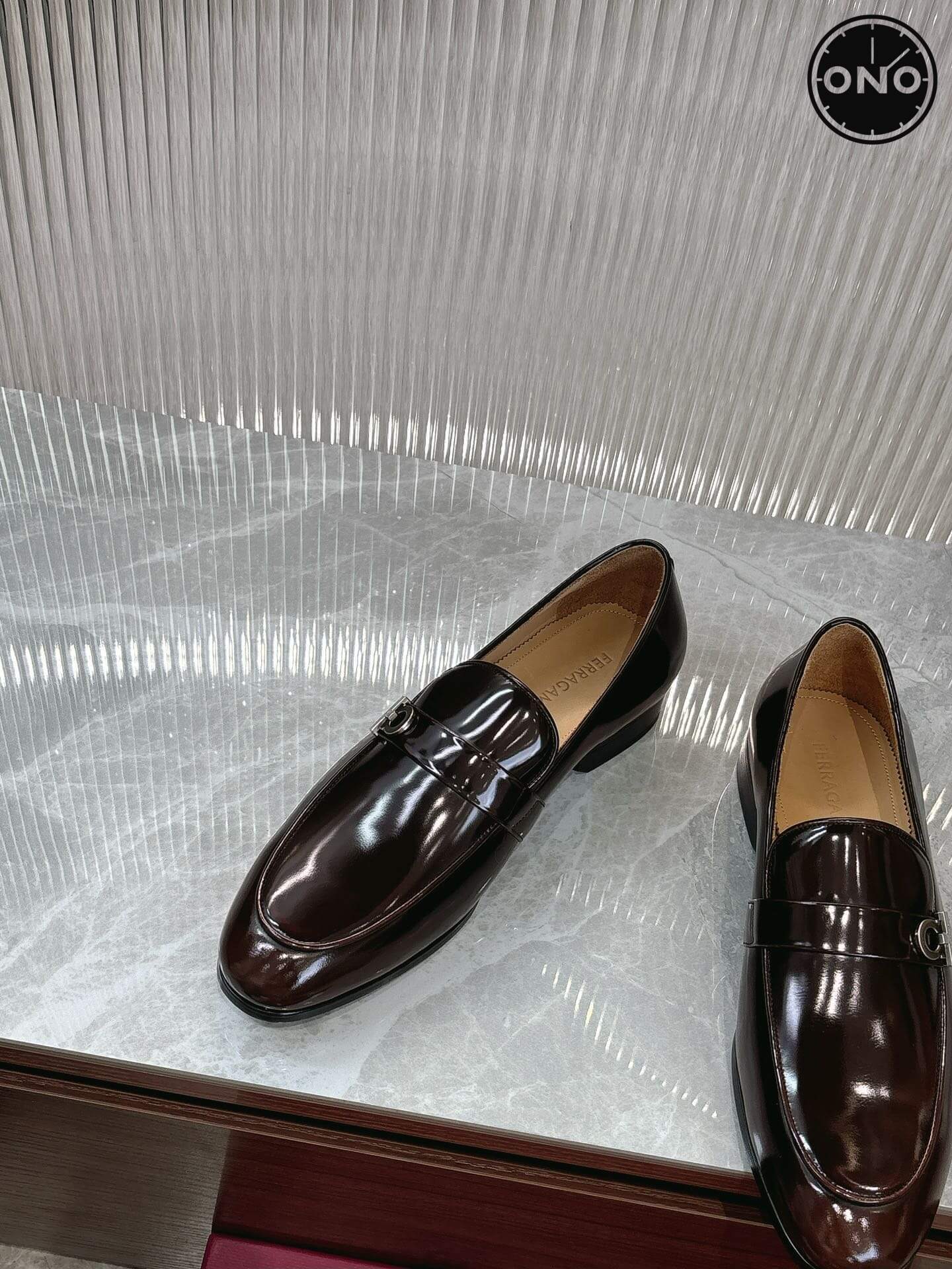 Ferragamo_4_4.jpg