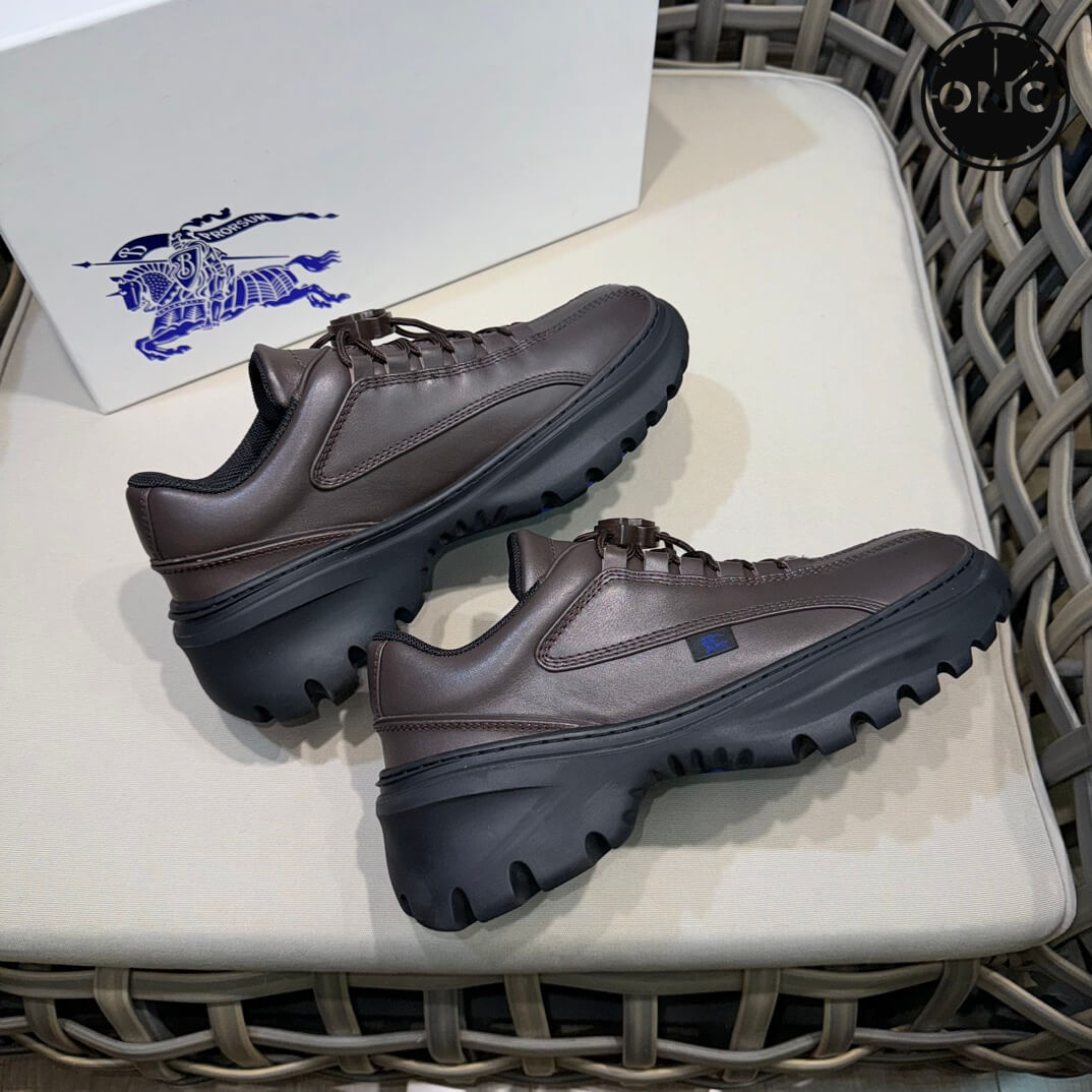 Burberry_82_6.jpg