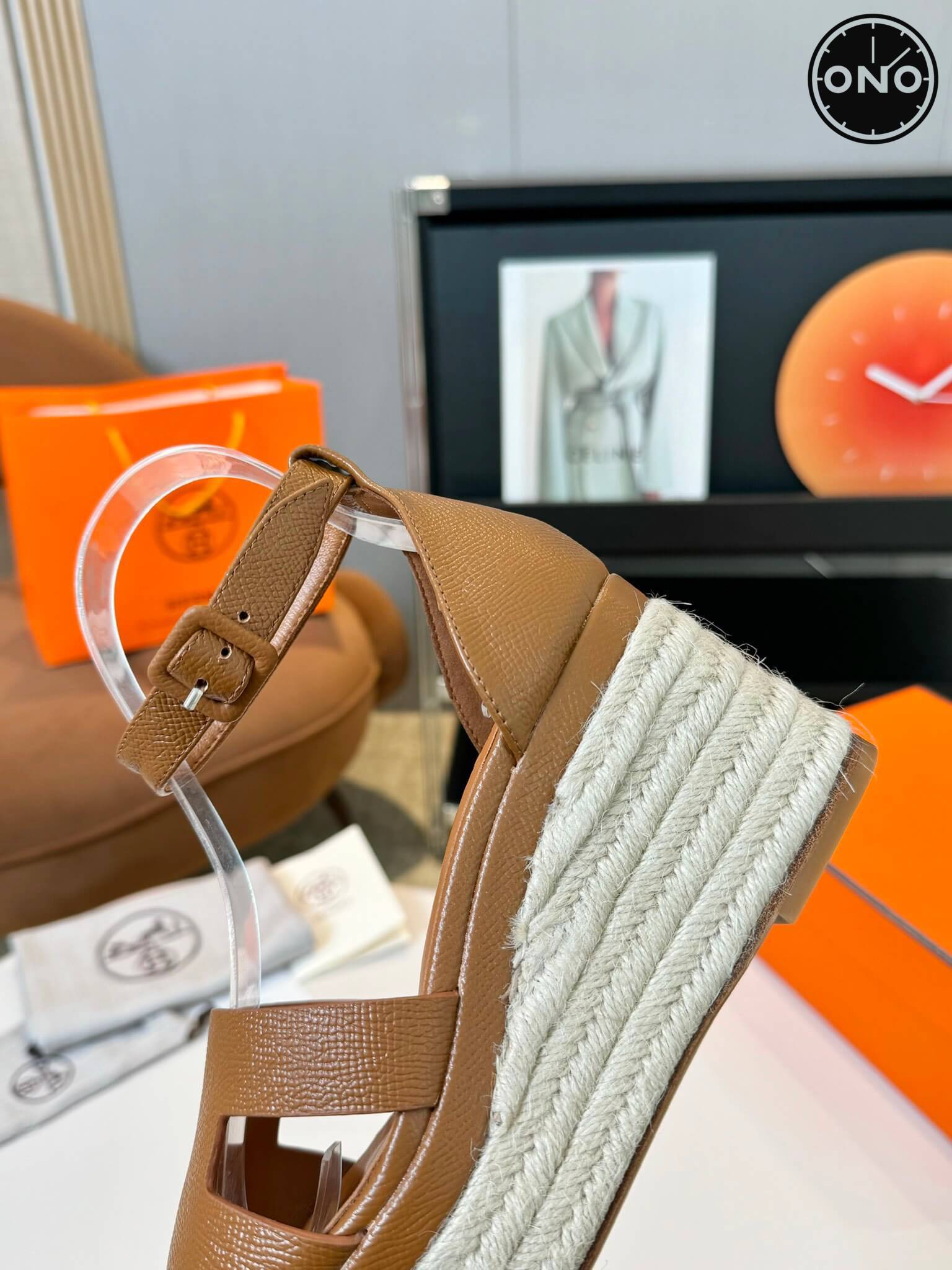 Hermes-Slippers_85_8.jpg