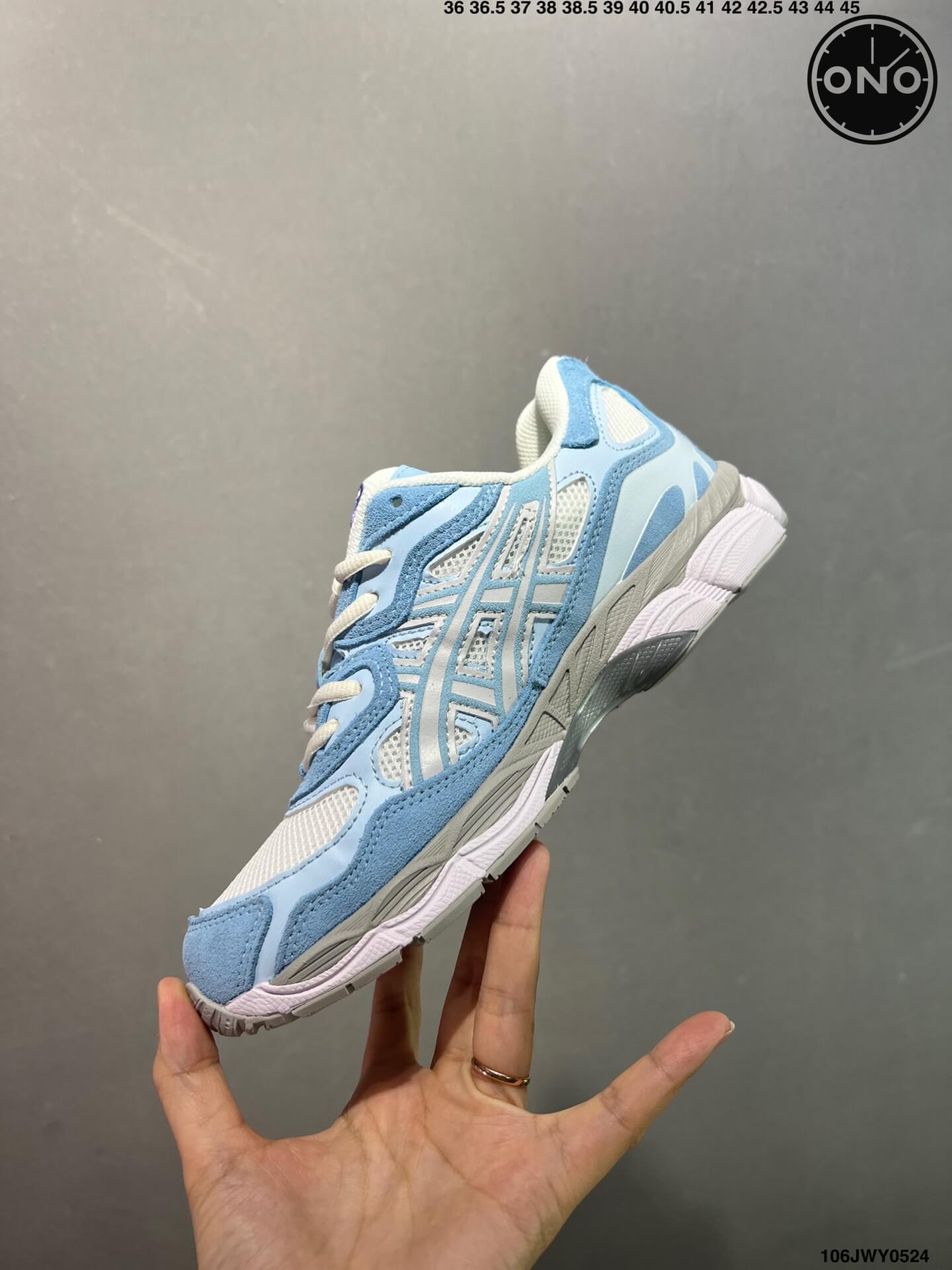 Asics_74_3.jpg