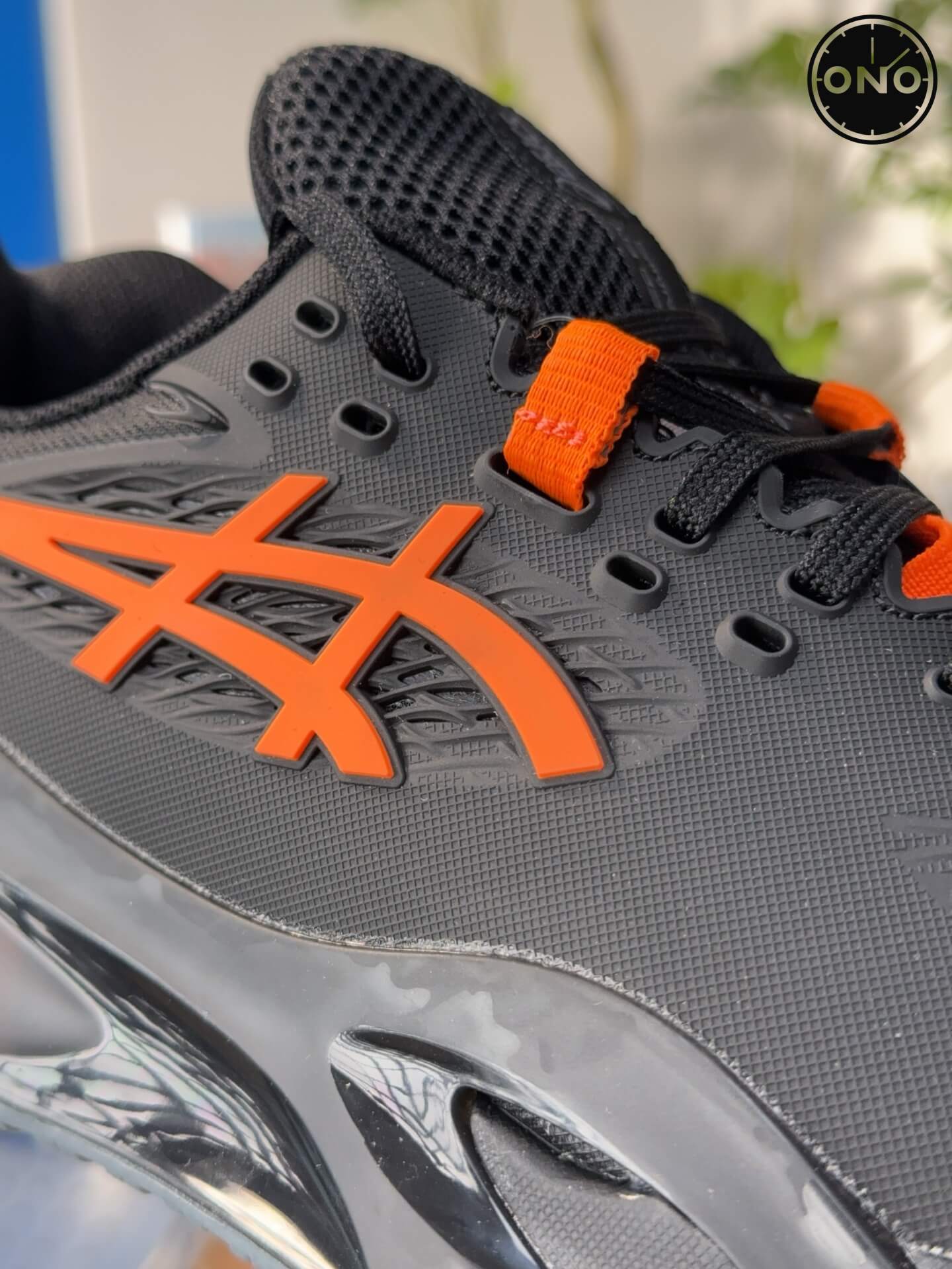 Asics_19_9.jpg