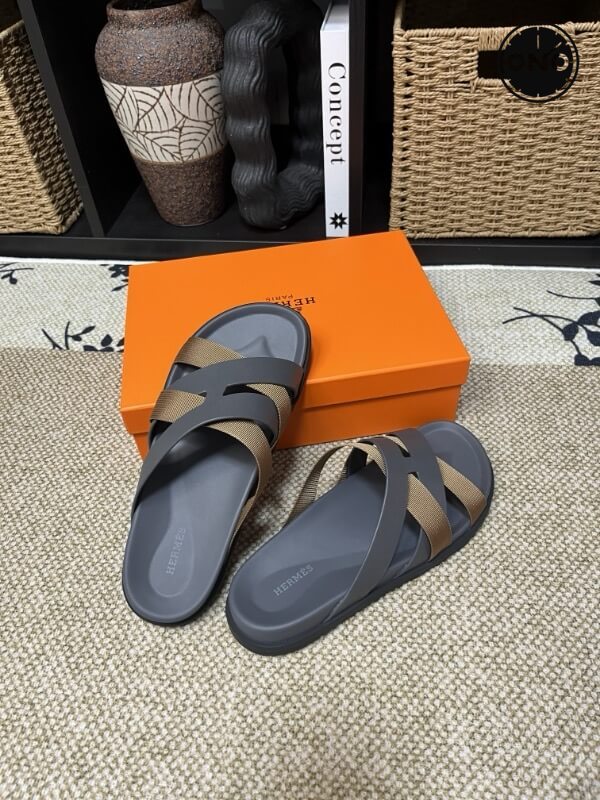 Hermes-Slippers_15_3.jpg