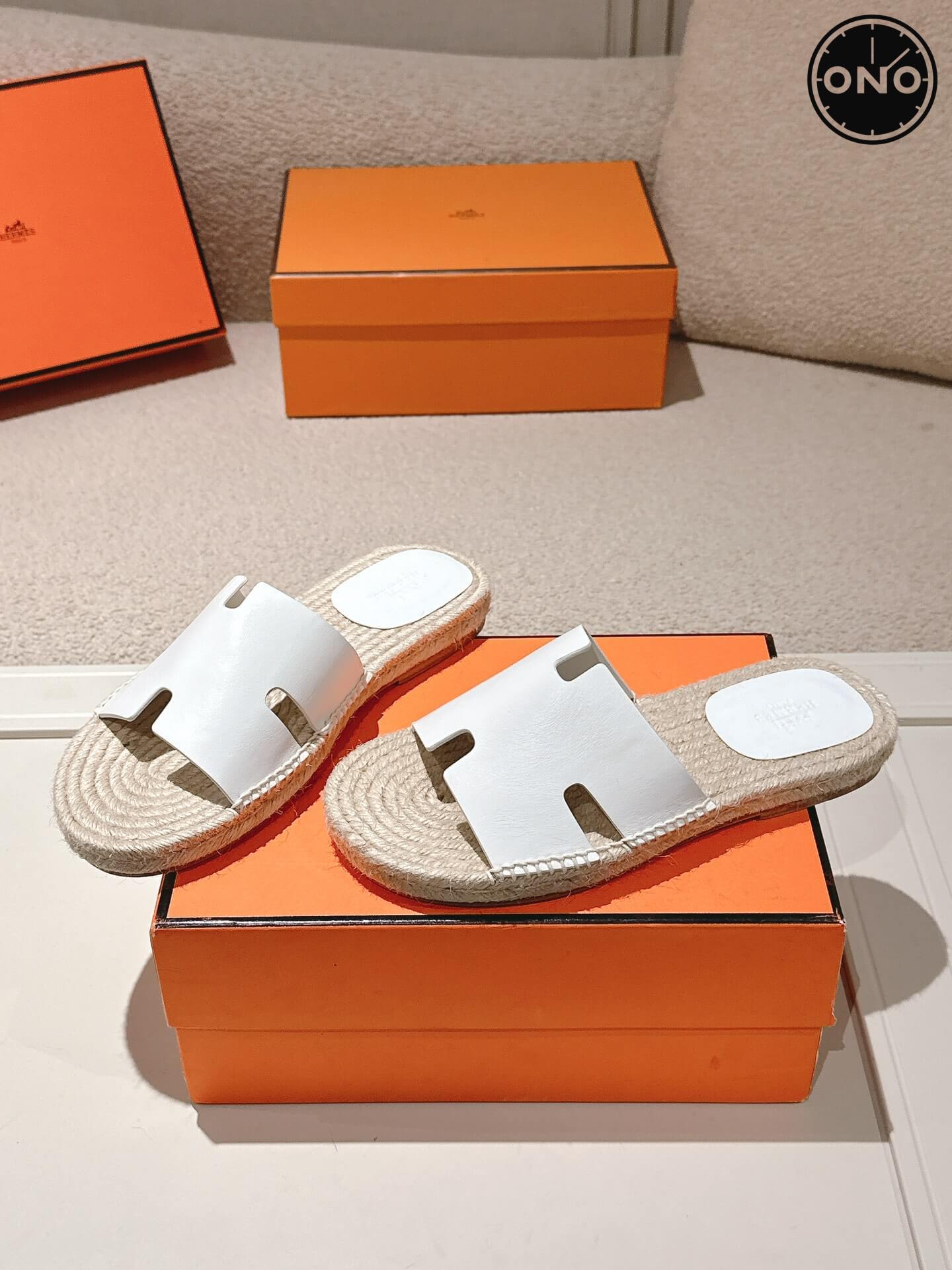Hermes-Slippers_49_4.jpg