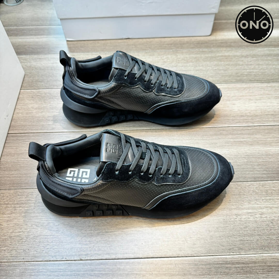 Givenchy_22_7.jpg