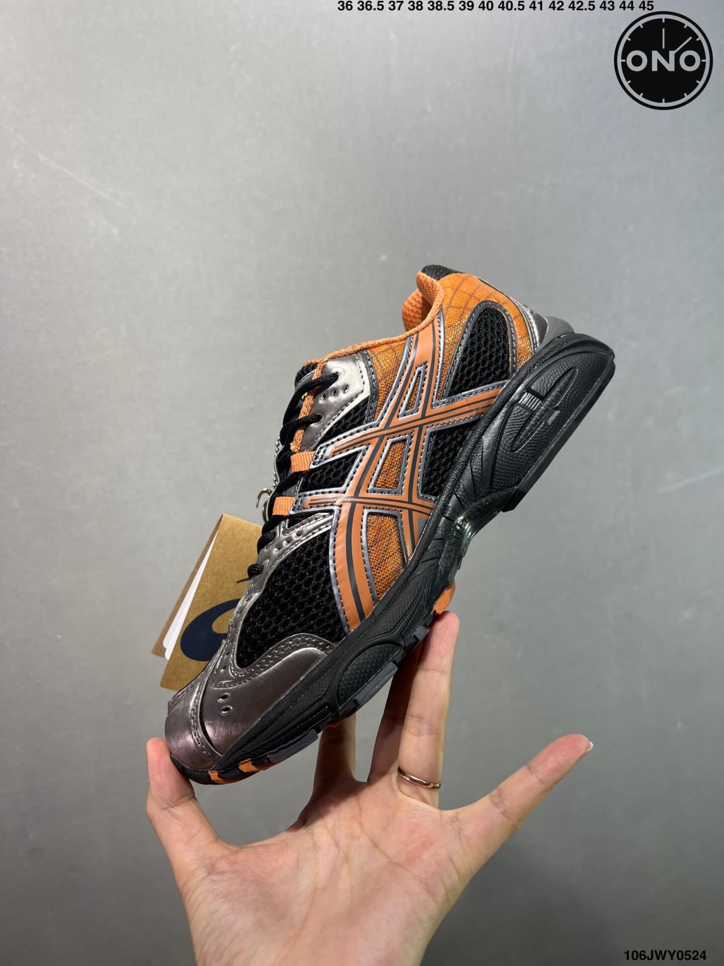 Asics_73_3.jpg