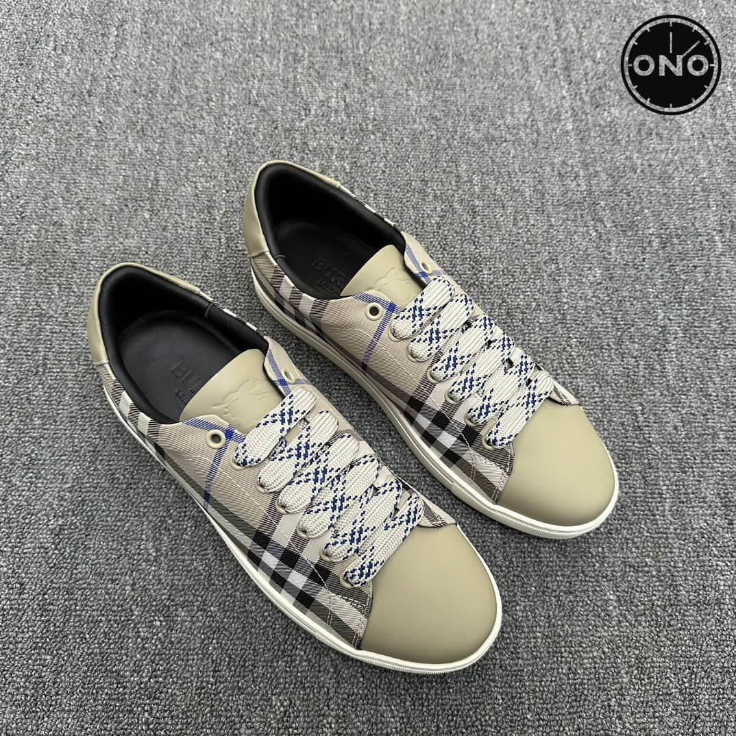 Burberry_16_7.jpg