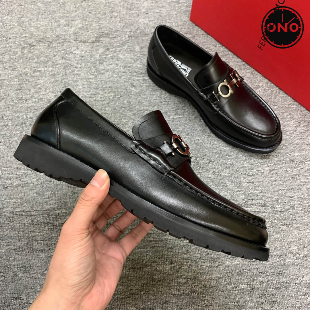 Ferragamo_90_5.jpg