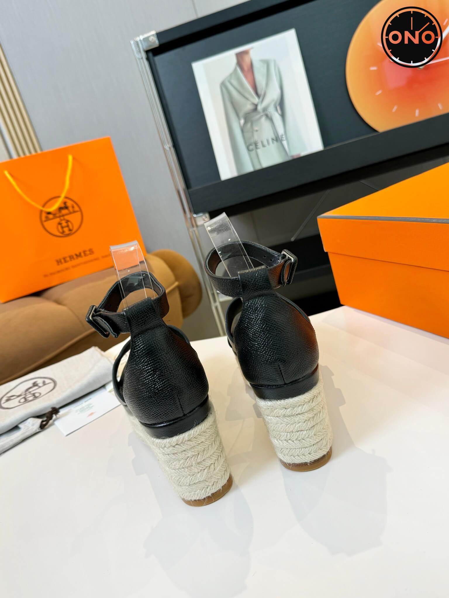 Hermes-Slippers_87_7.jpg