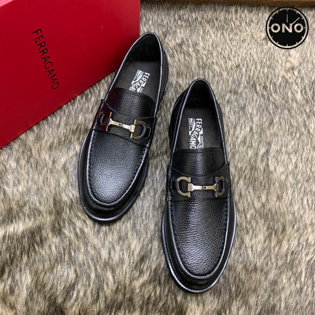Ferragamo_72_2.jpg