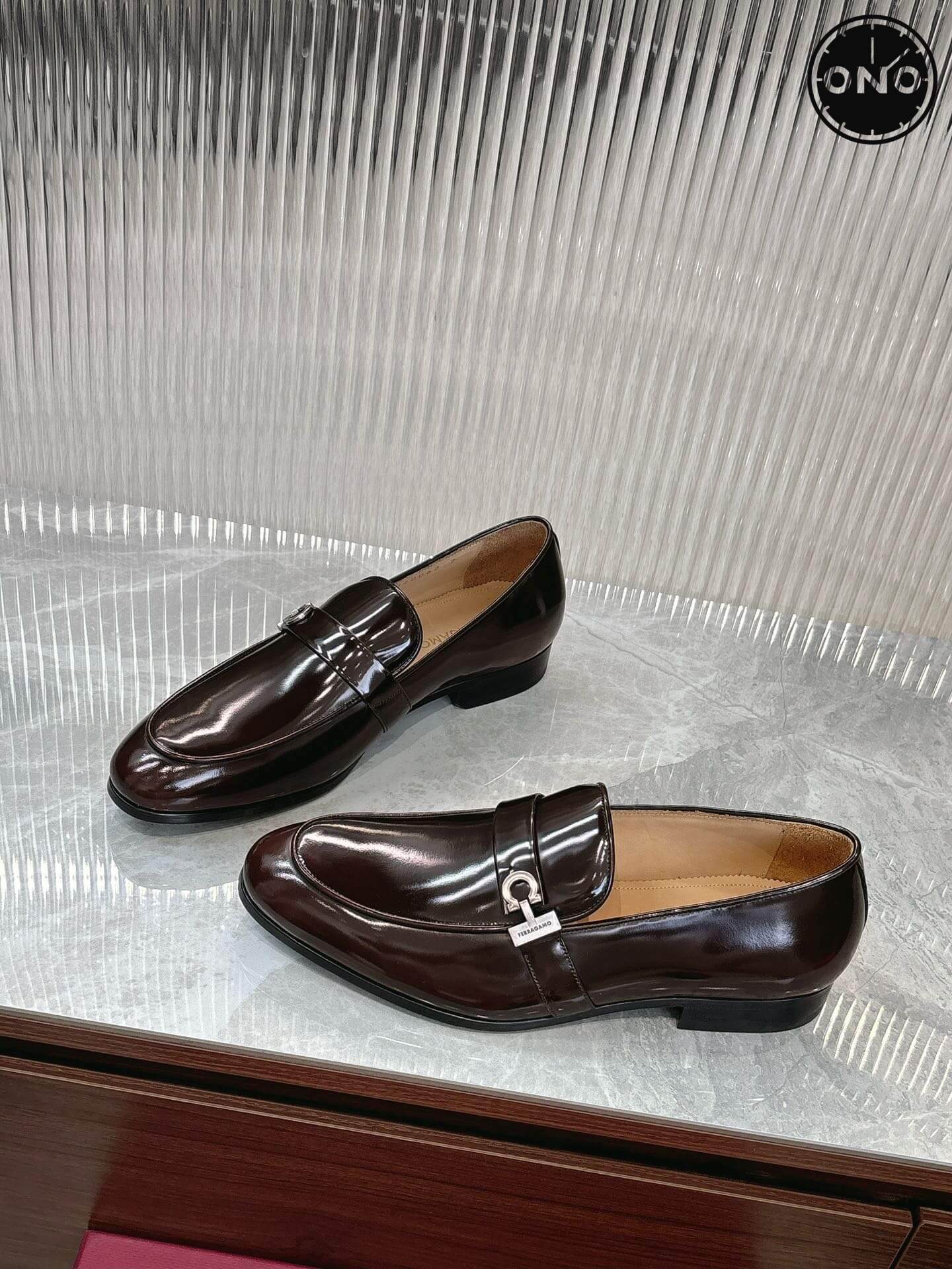 Ferragamo_4_3.jpg