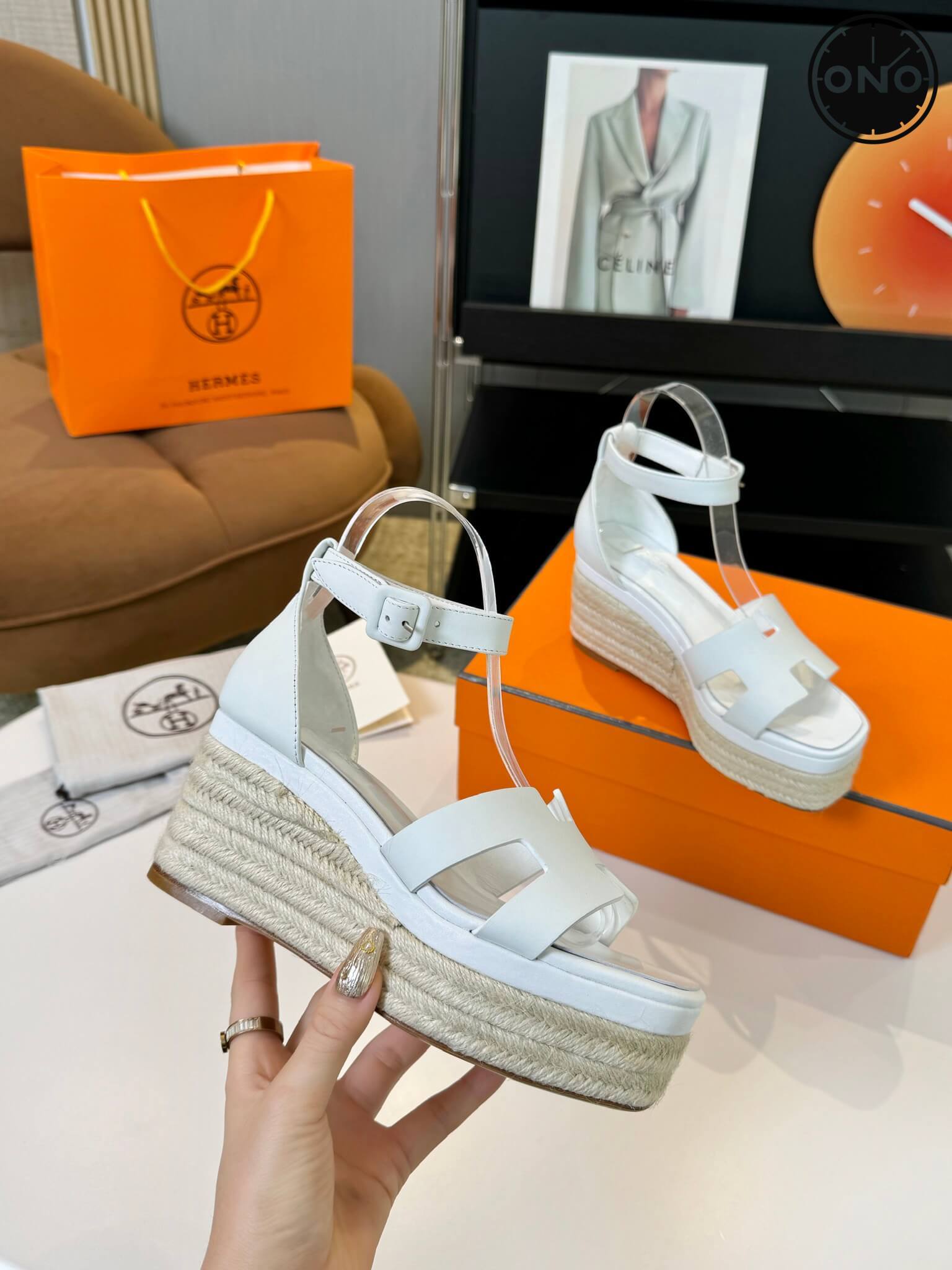 Hermes-Slippers_89_4.jpg