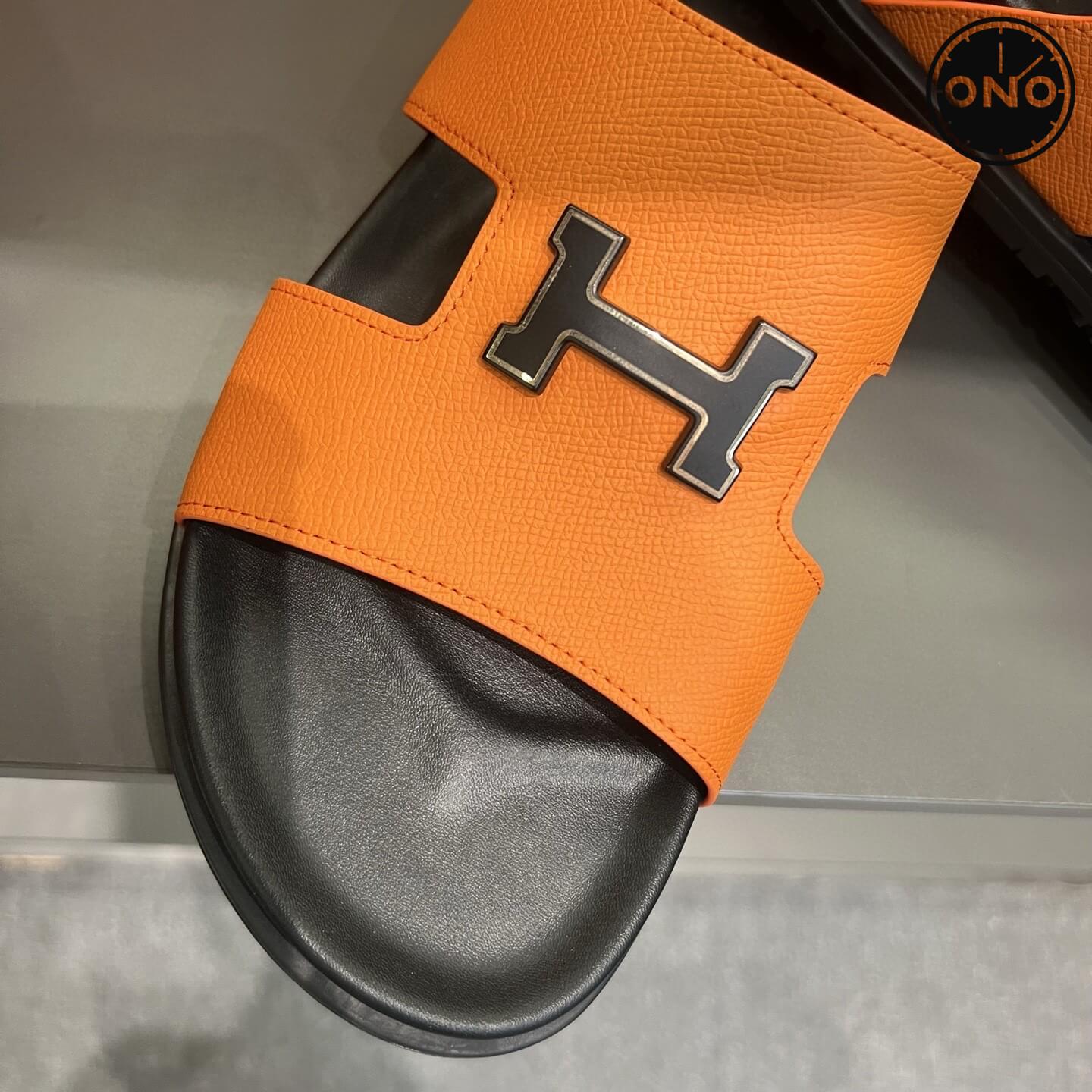 Hermes-Slippers_65_5.jpg