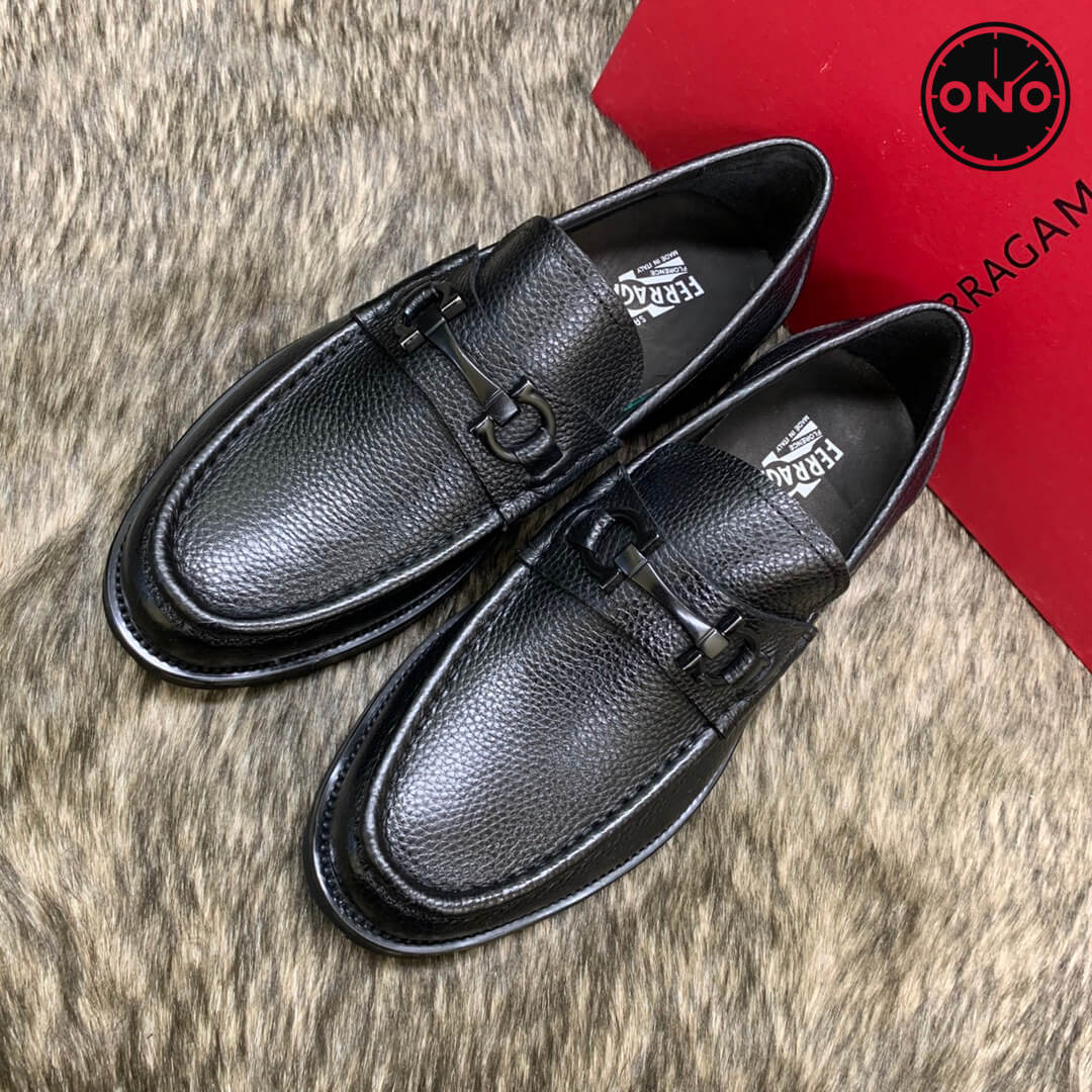 Ferragamo_73_3.jpg