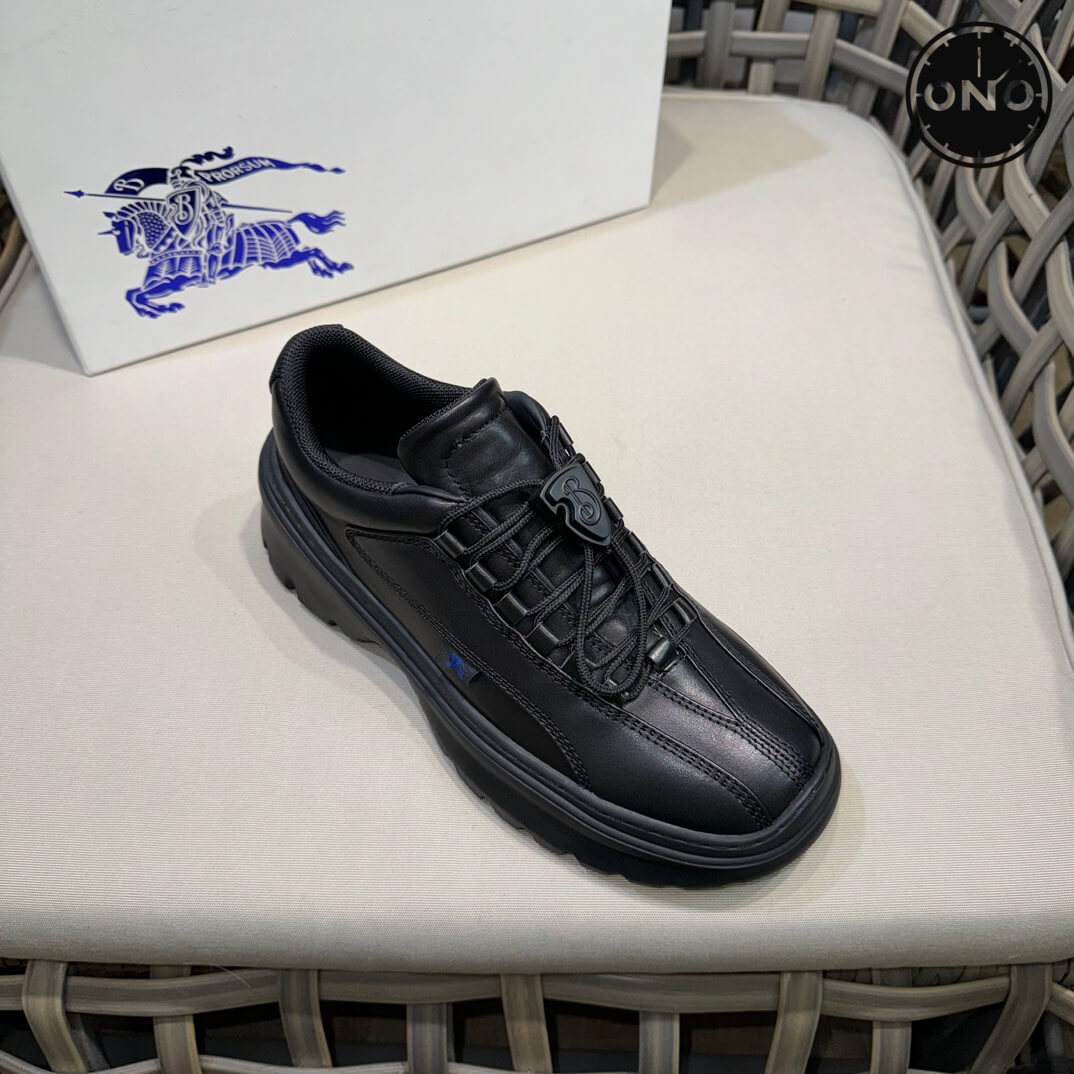 Burberry_15_8.jpg