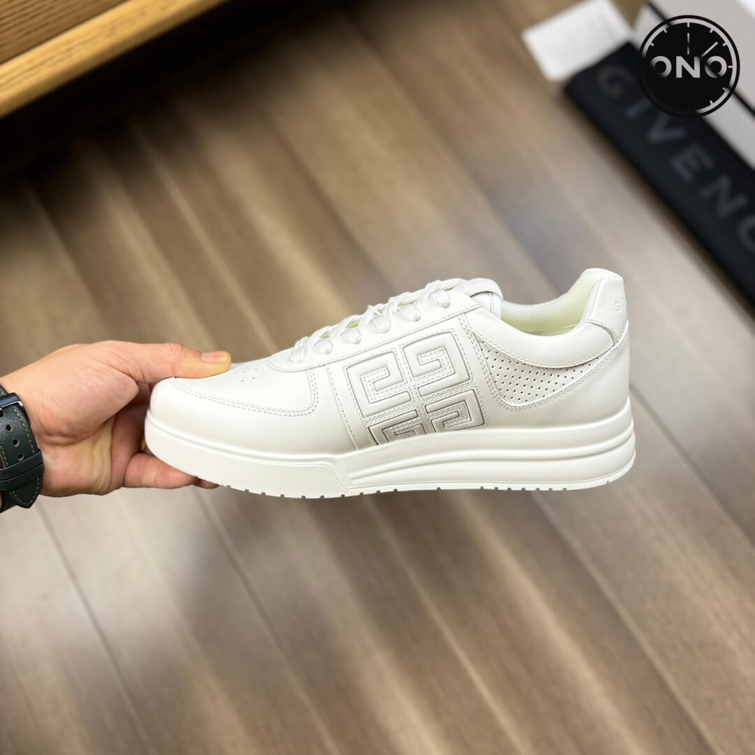 Givenchy_92_5.jpg